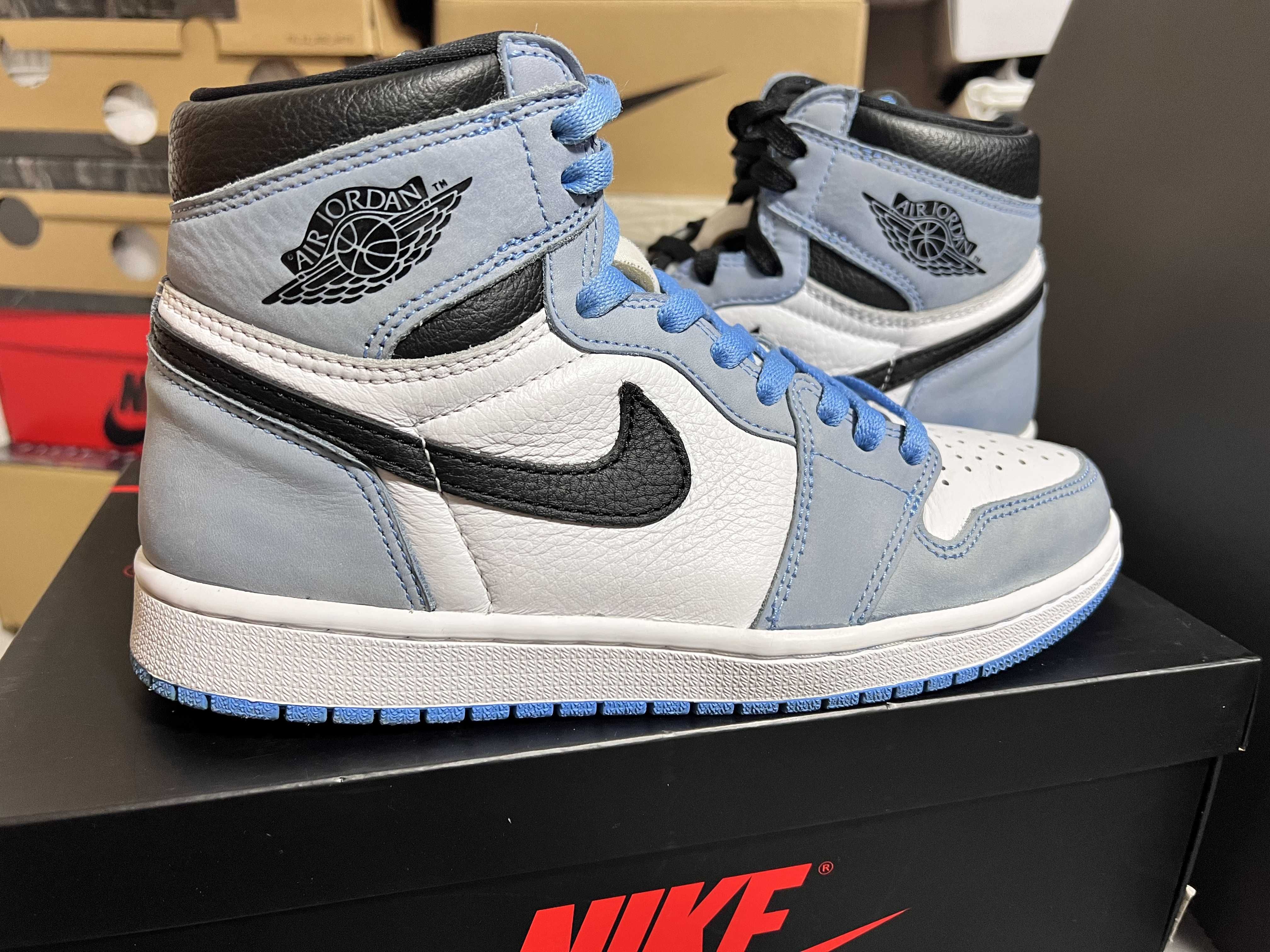 Nike Air Jordan 1 High OG "University Blue"