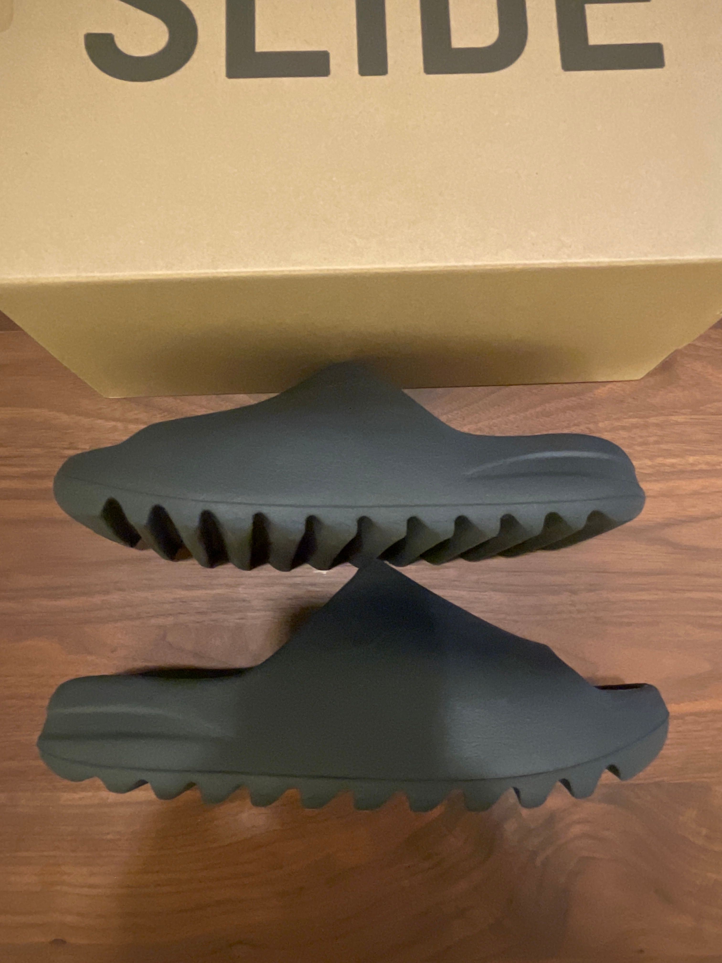 adidas YEEZY Slide "Onyx"