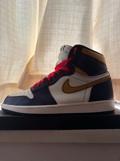 Nike SB × Air Jordan 1 Retro High "La To Chicago"
