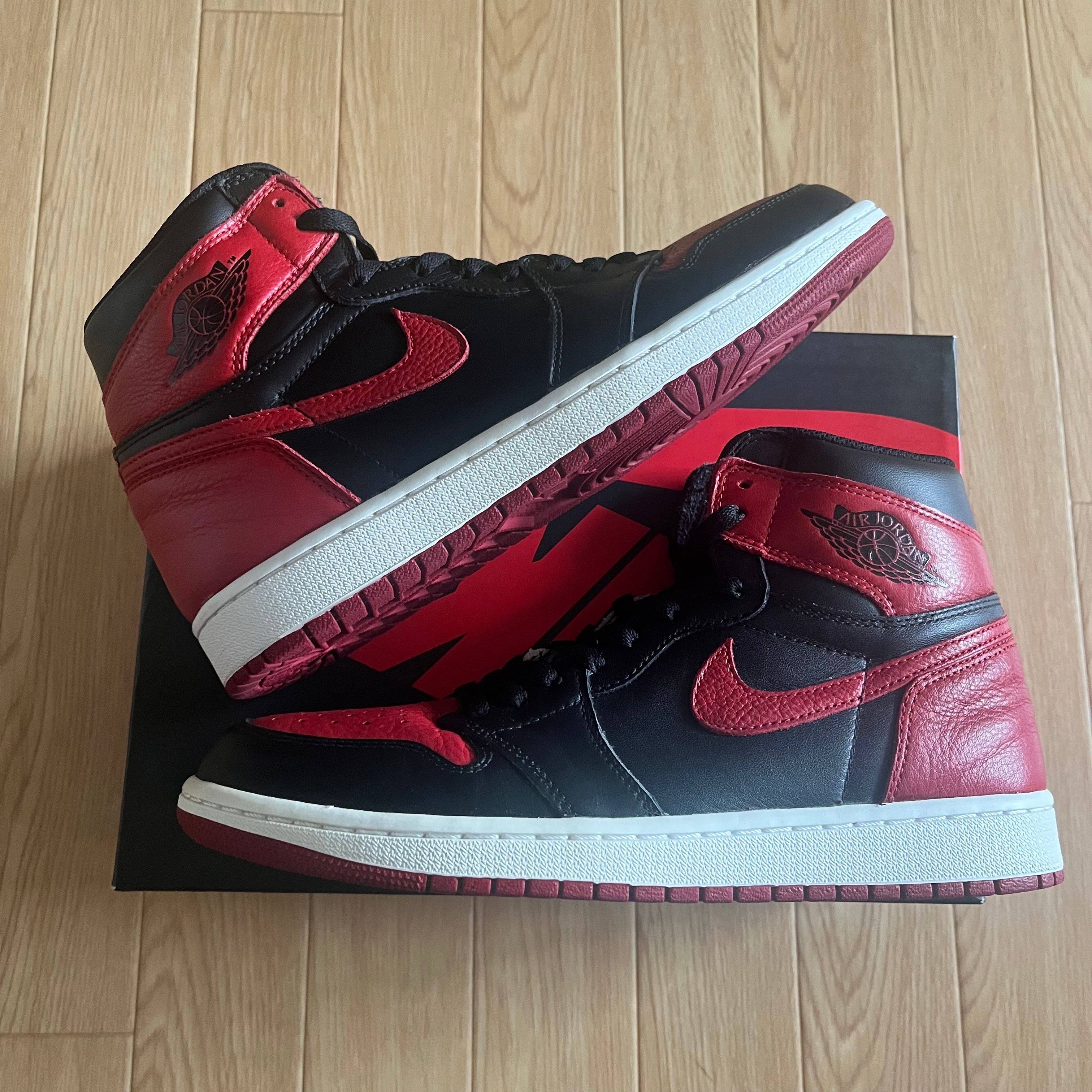 Nike Air Jordan 1 Retro High OG "Bred/Banned" (2016)