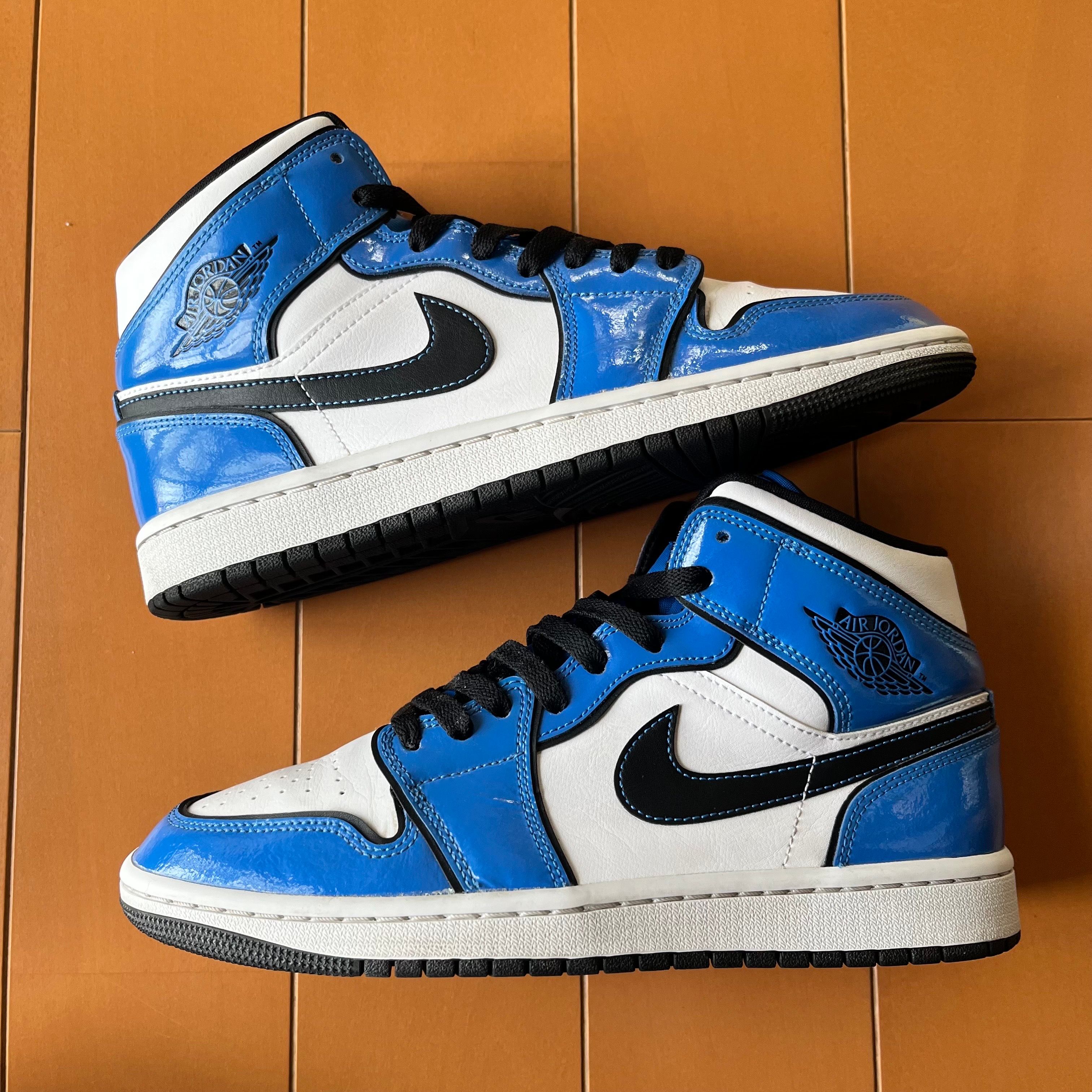 Nike Air Jordan 1 Mid SE "Signal Blue"