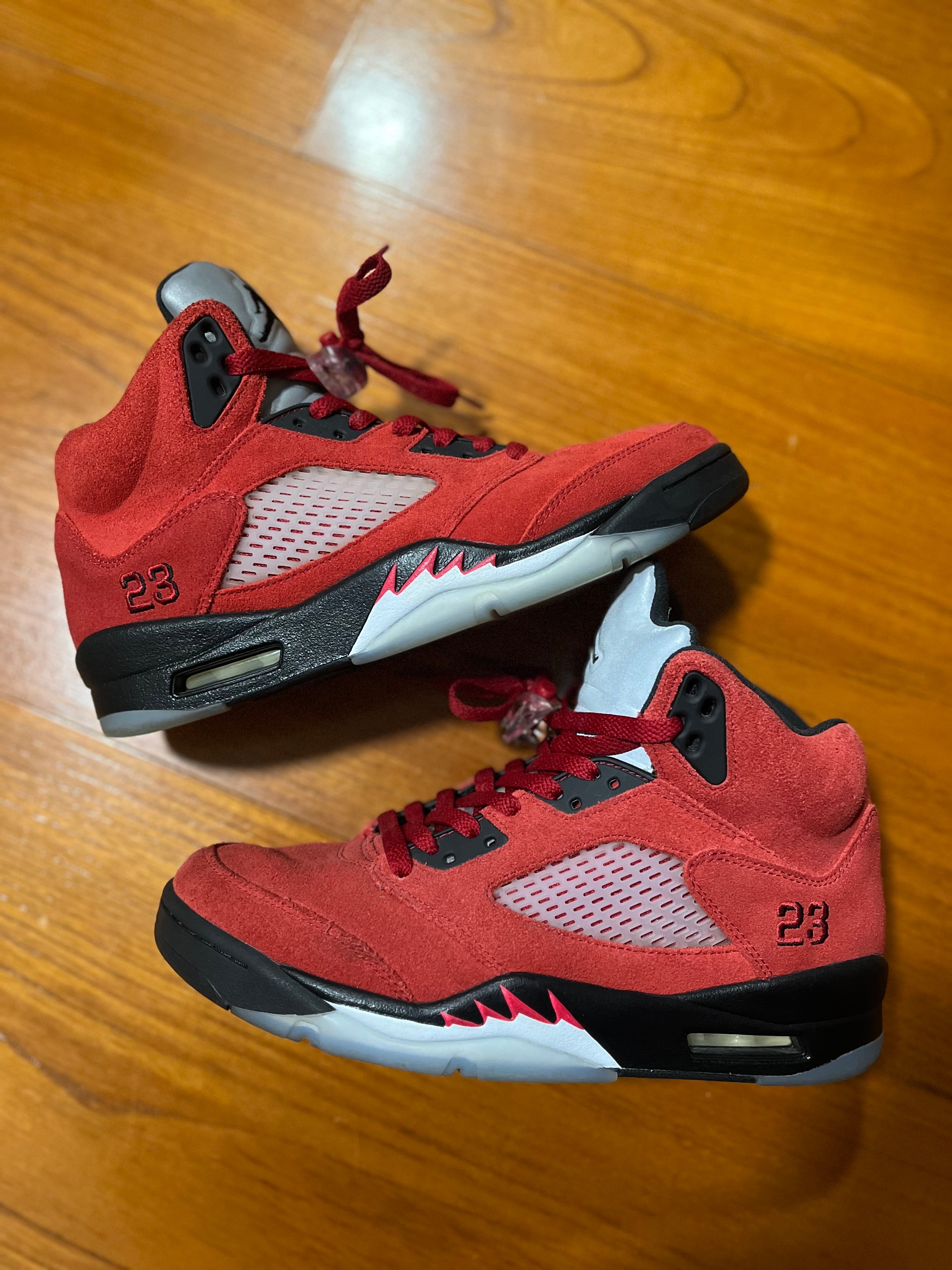 Nike Air Jordan 5 "Toro Bravo"