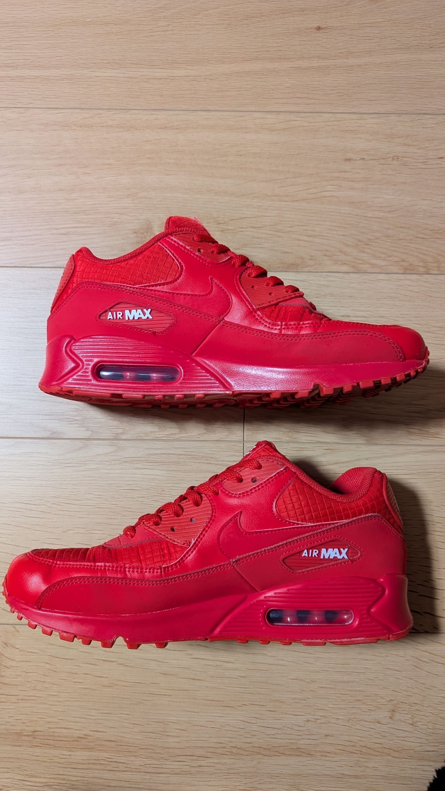 NIKE AIR MAX 90 ESSENTIAL "UNIVERSITY RED"