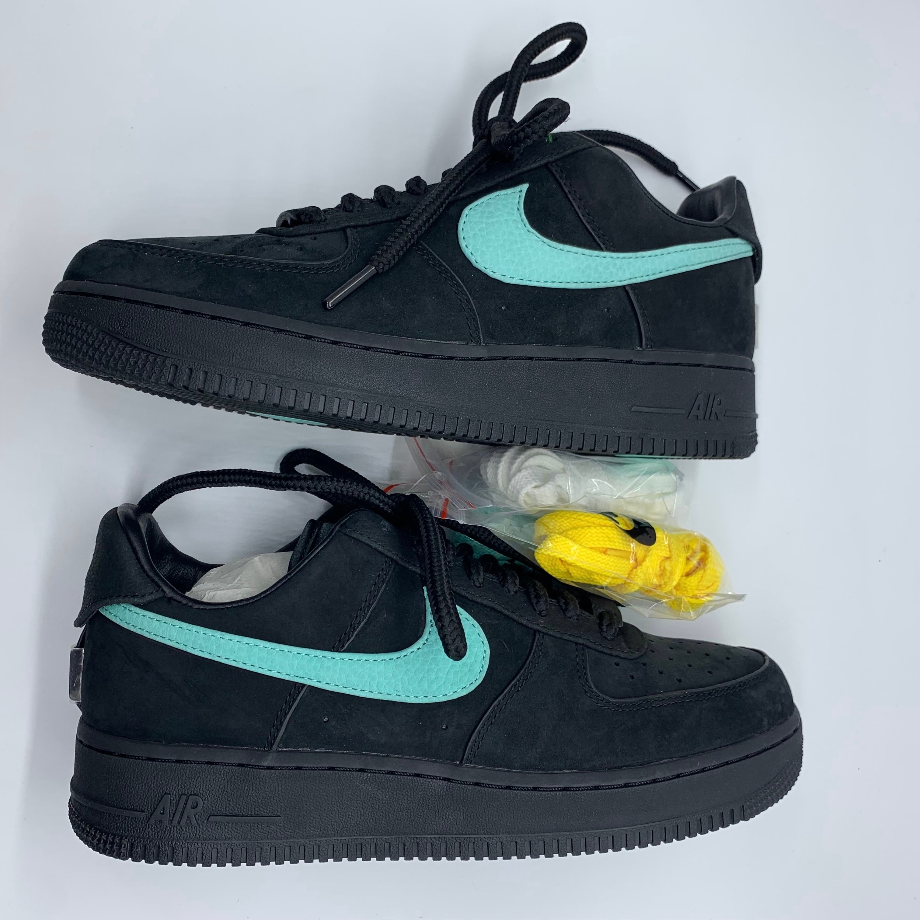 Tiffany & Co. × Nike Air Force 1 Low "1837"