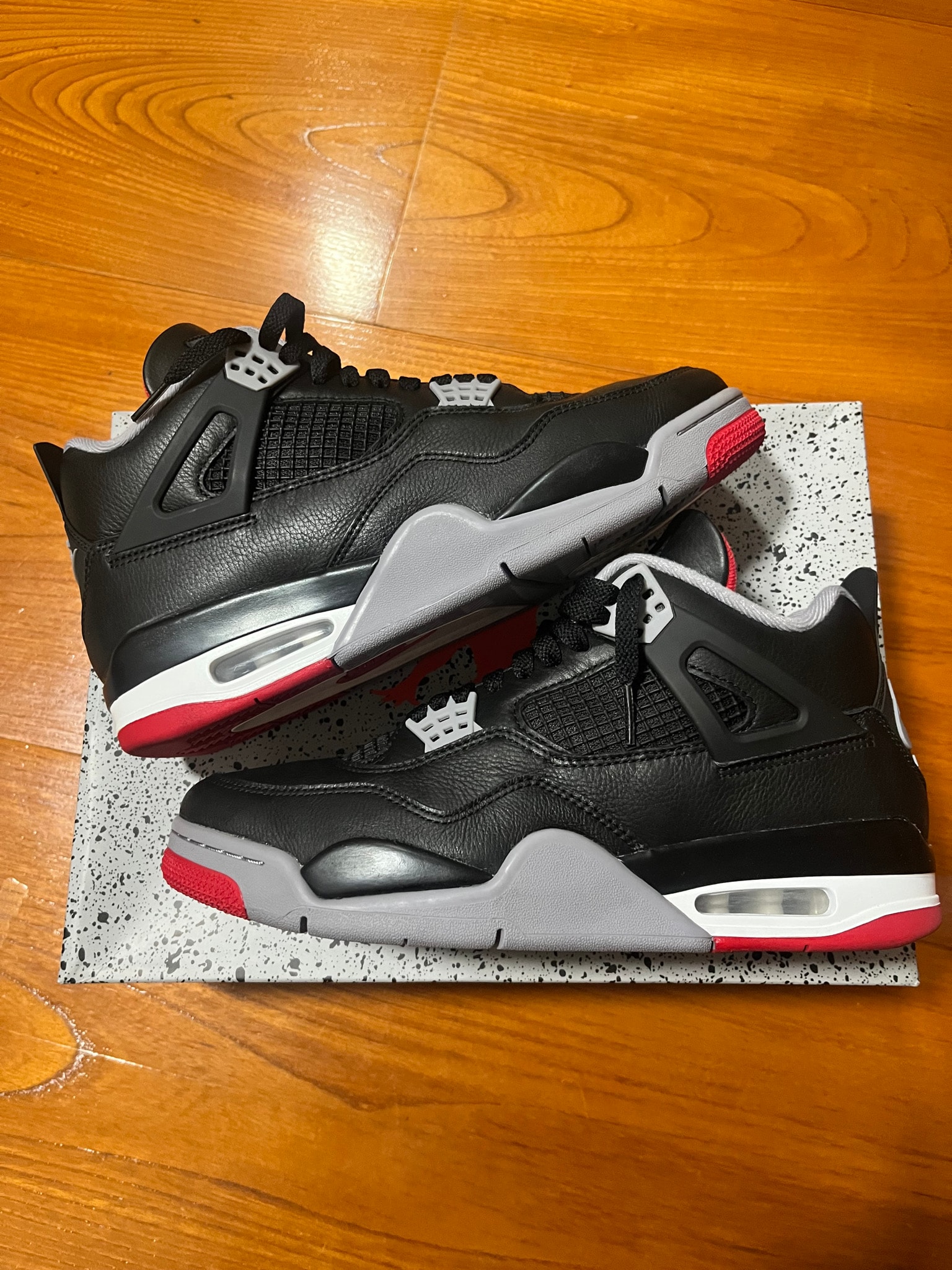 Nike Air Jordan 4 Retro "Bred Reimagined"