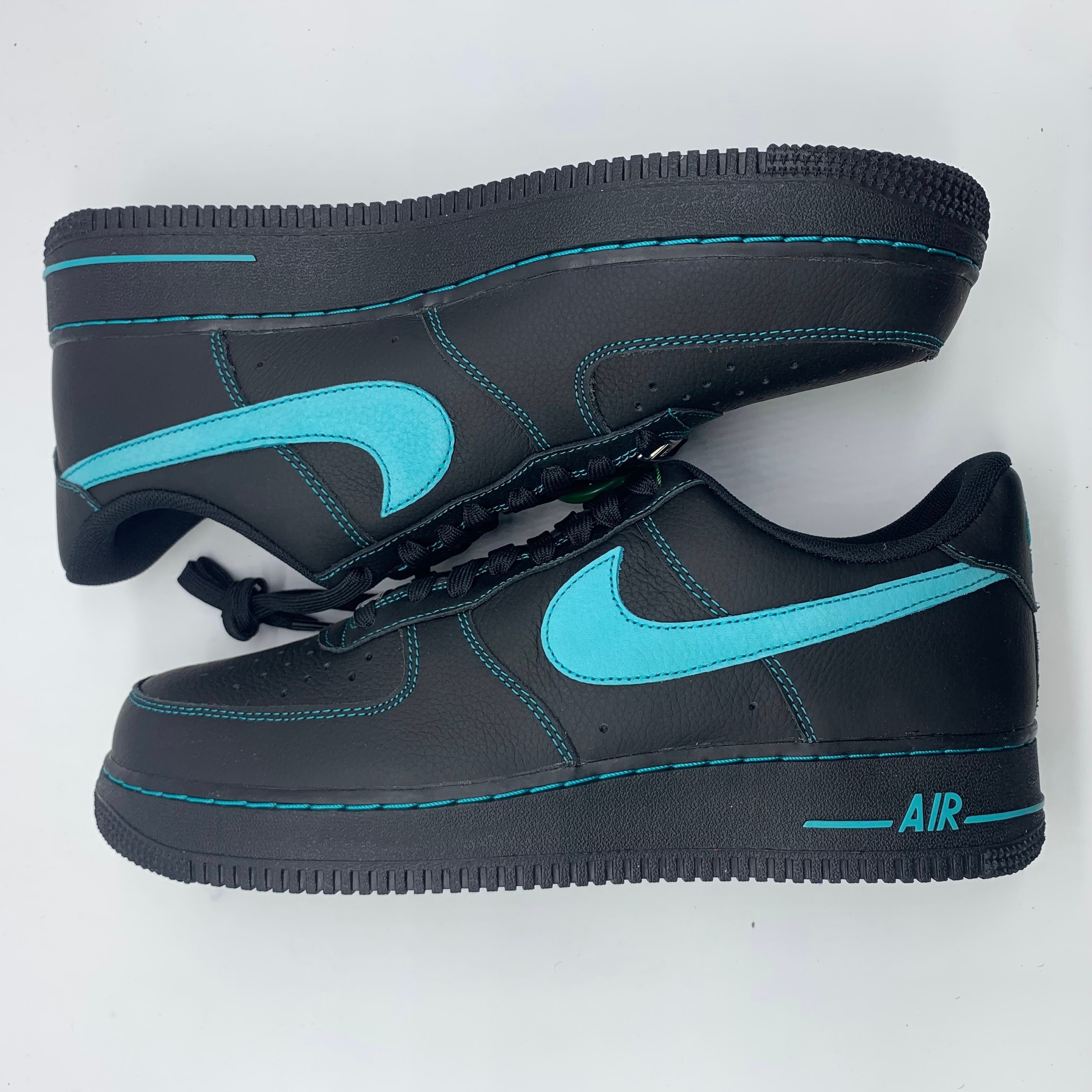 Nike Air Force 1 Low "Black Tiffany"