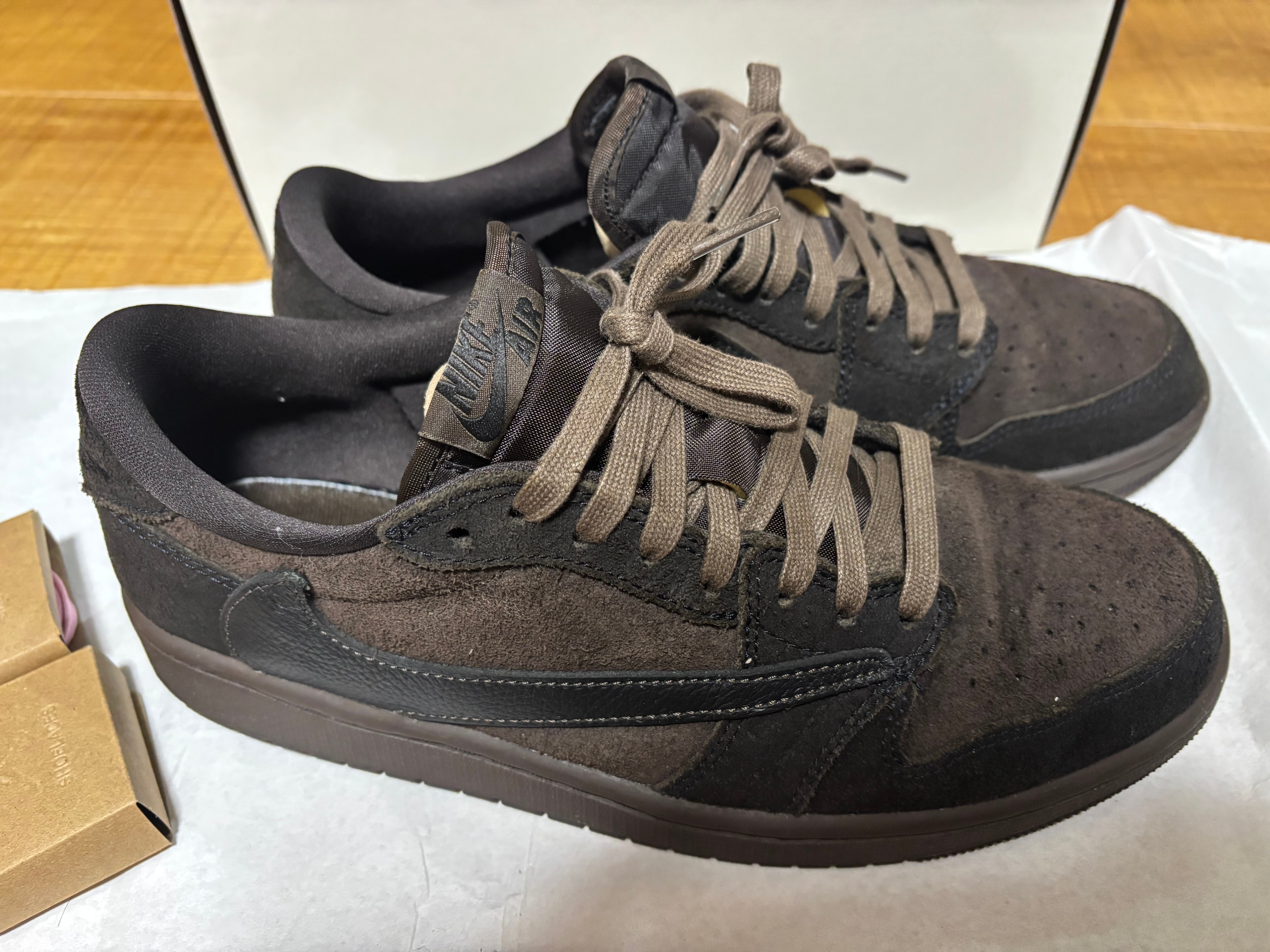 Travis Scott × Nike Air Jordan 1 Low OG SP "Velvet Brown and Dark Mocha"