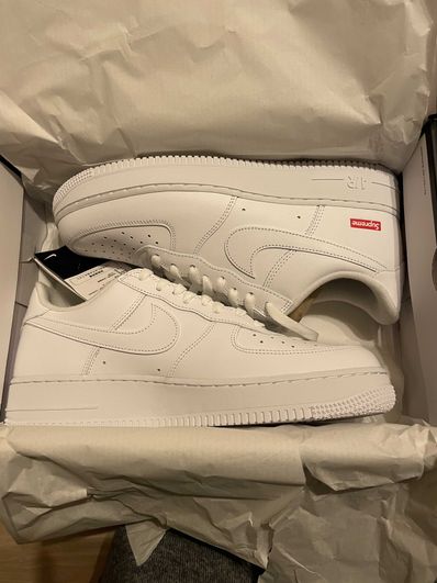 Supreme × Nike Air Force 1 Low "White"