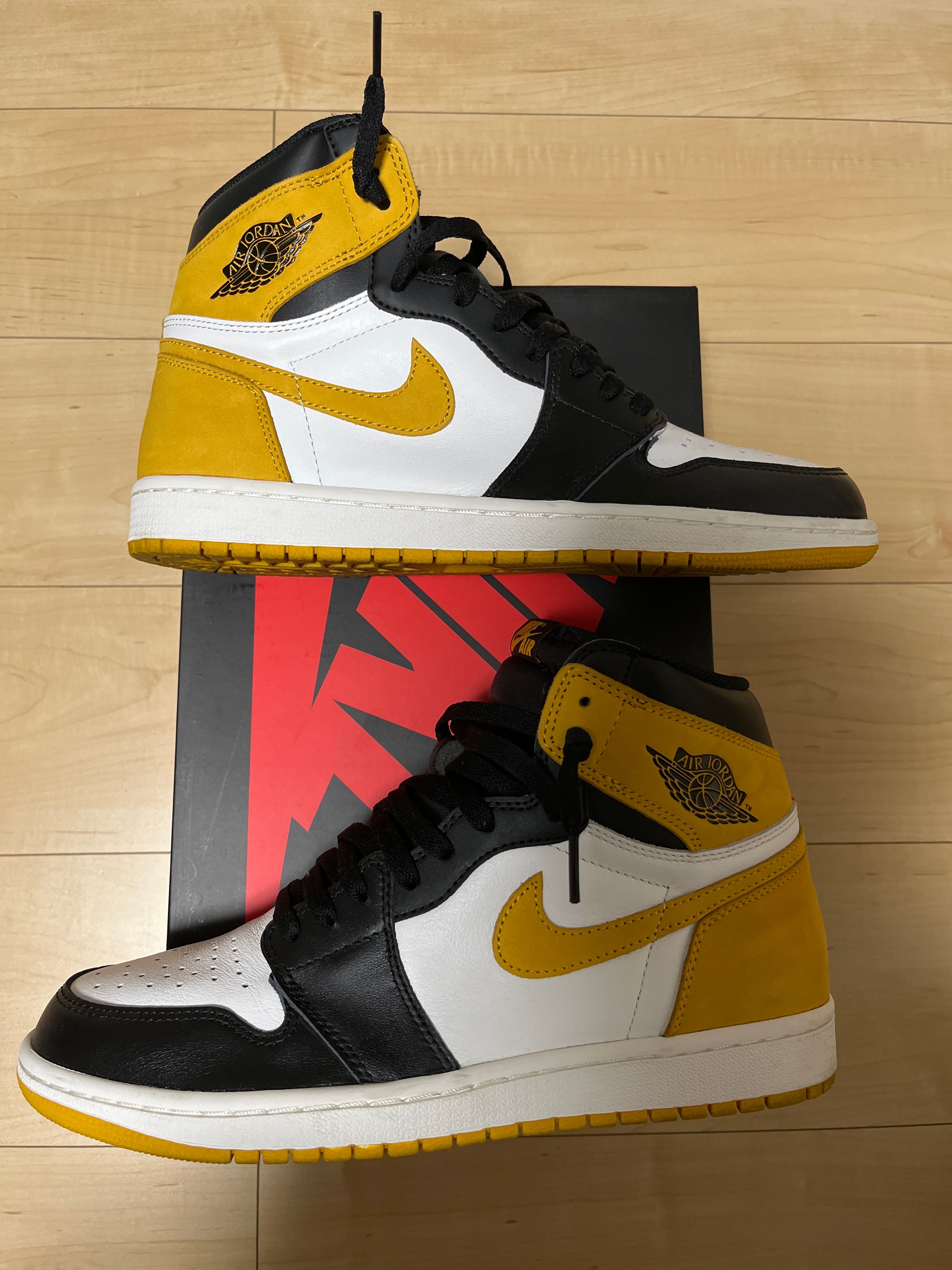 Nike Air Jordan 1 Retro High OG "Black Toe/Yellow Ochre"