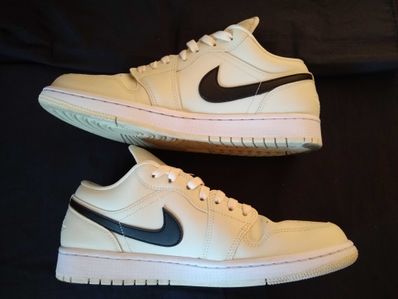 Nike WMNS Air Jordan 1 Low