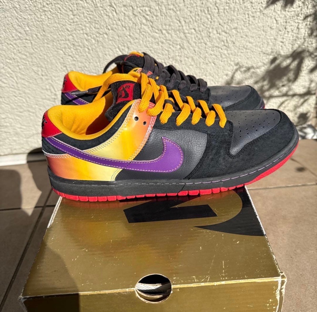 Nike Dunk SB Low "Appetite For Destruction"