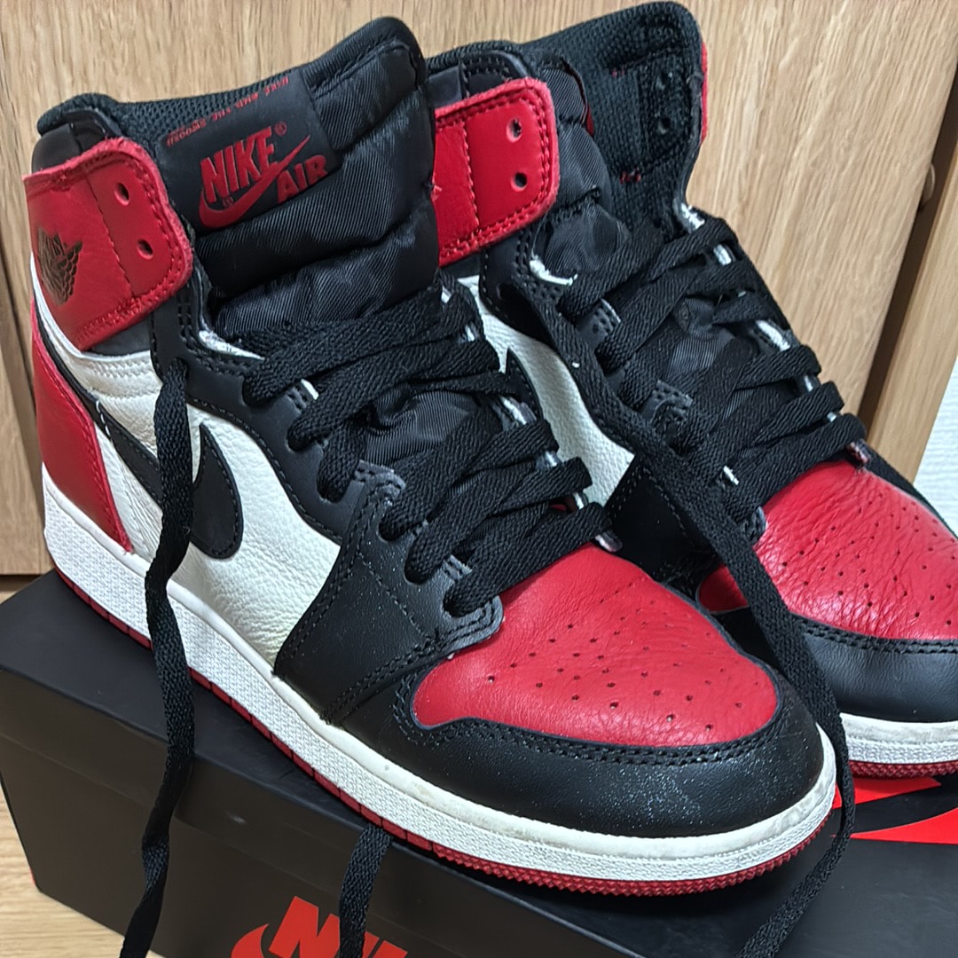 Nike GS Air Jordan 1 Retro High "Bred Toe"