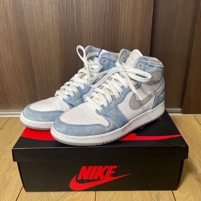 Nike Air Jordan 1 High OG "Hyper Royal"