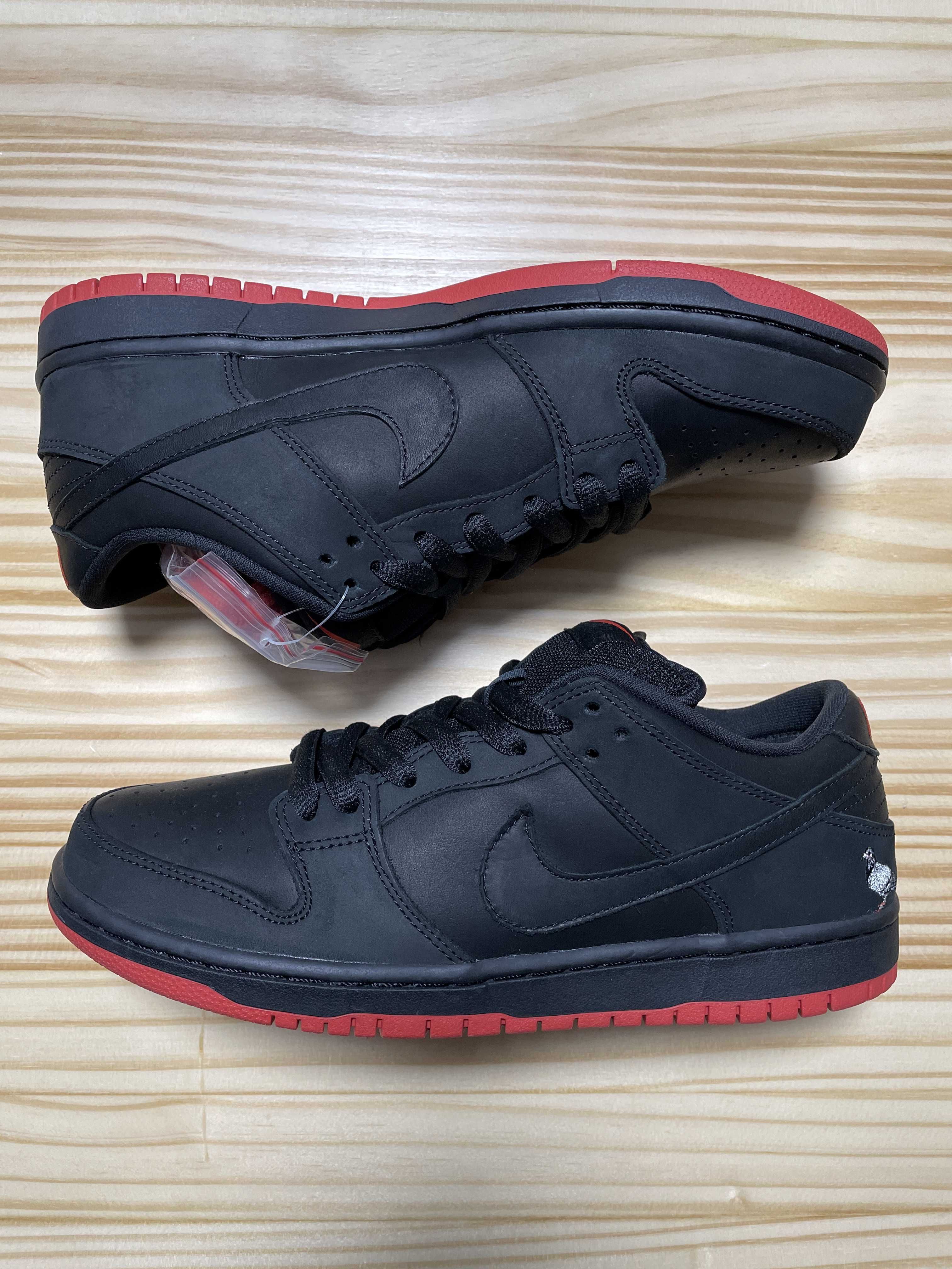 Nike SB Dunk Low TRD QS "Black Pigeon"