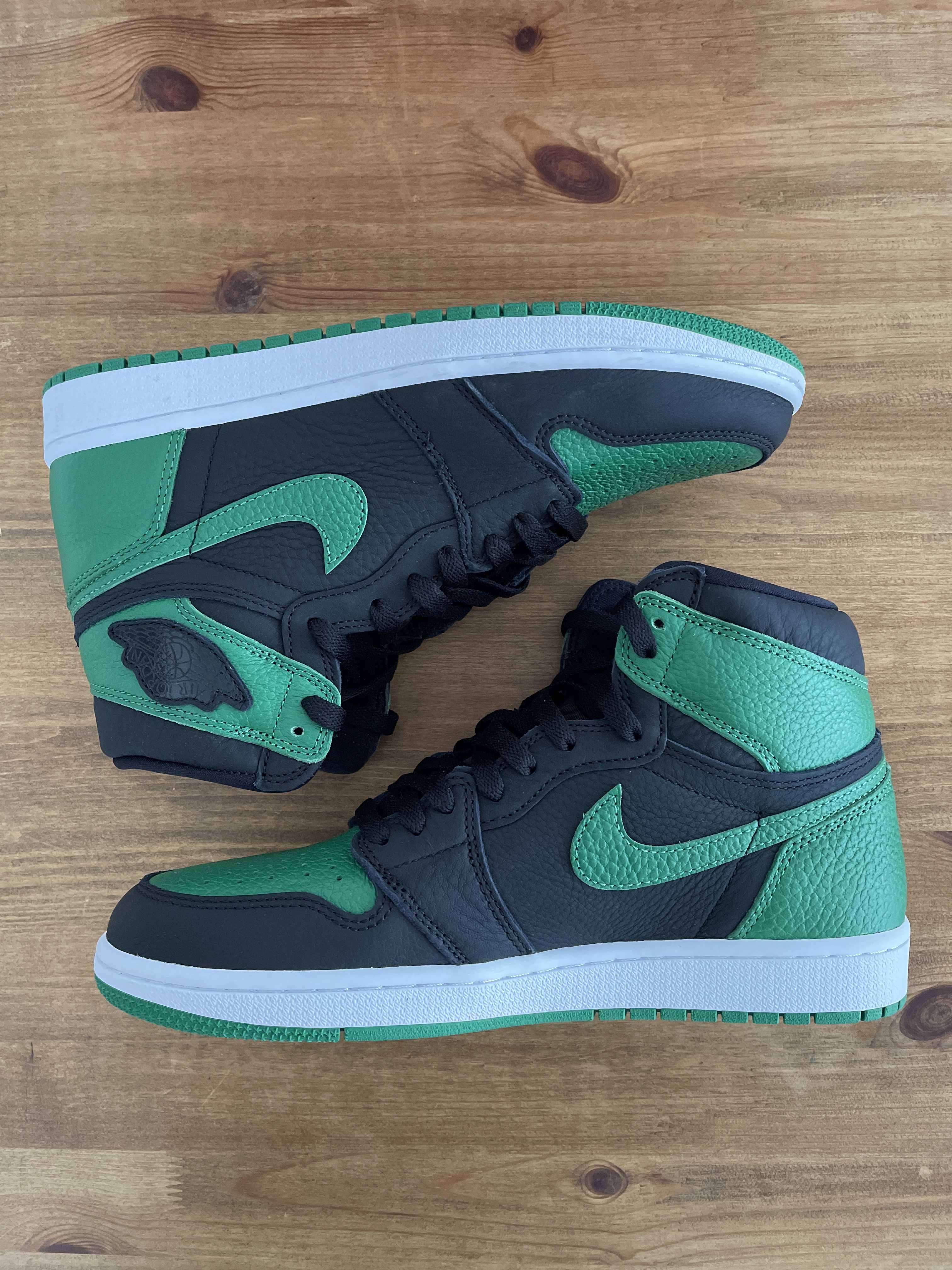 Nike Air Jordan 1 Retro High OG "Black/Pine Green" (2020)      