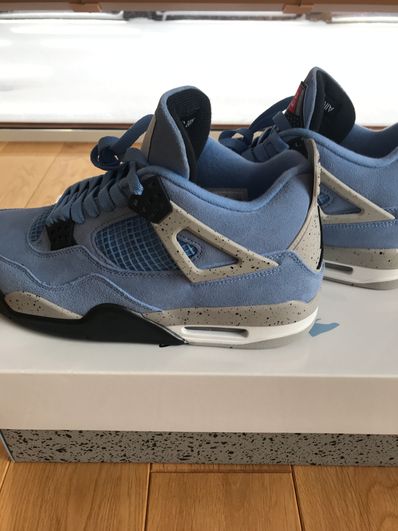 Nike Air Jordan 4 "University Blue"