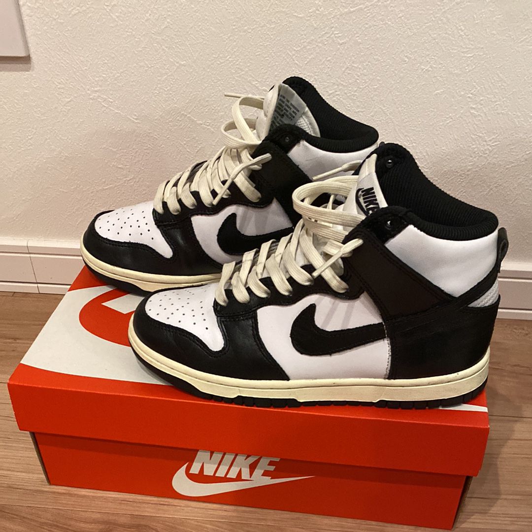 Nike Women's Dunk High "Vintage Black"