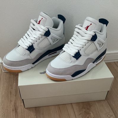 Nike SB Air Jordan 4 Retro SP "Summit White/Navy"