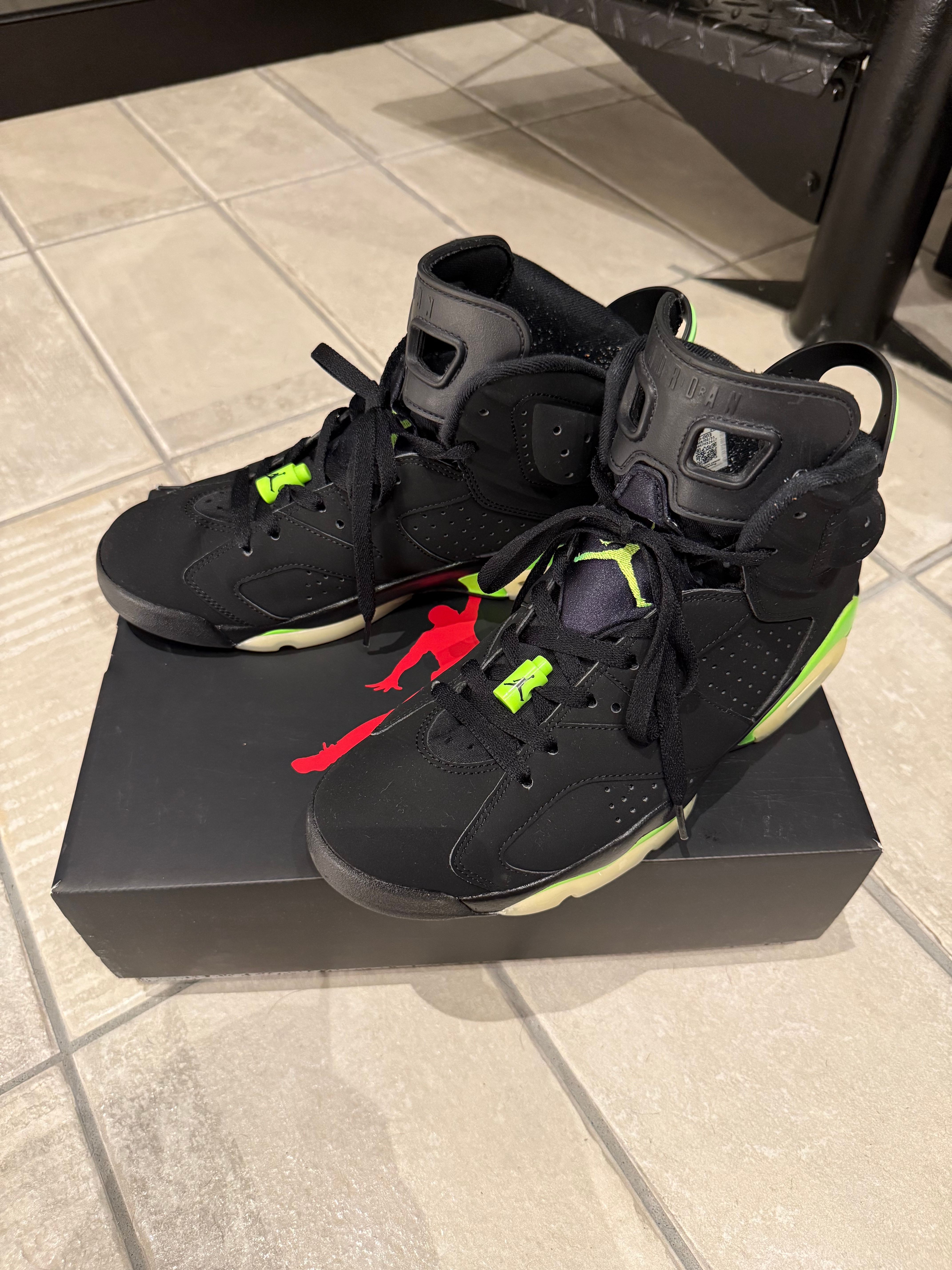 エアジョーダン6/AIR JORDAN 中古フリマ(通販) | スニーカー