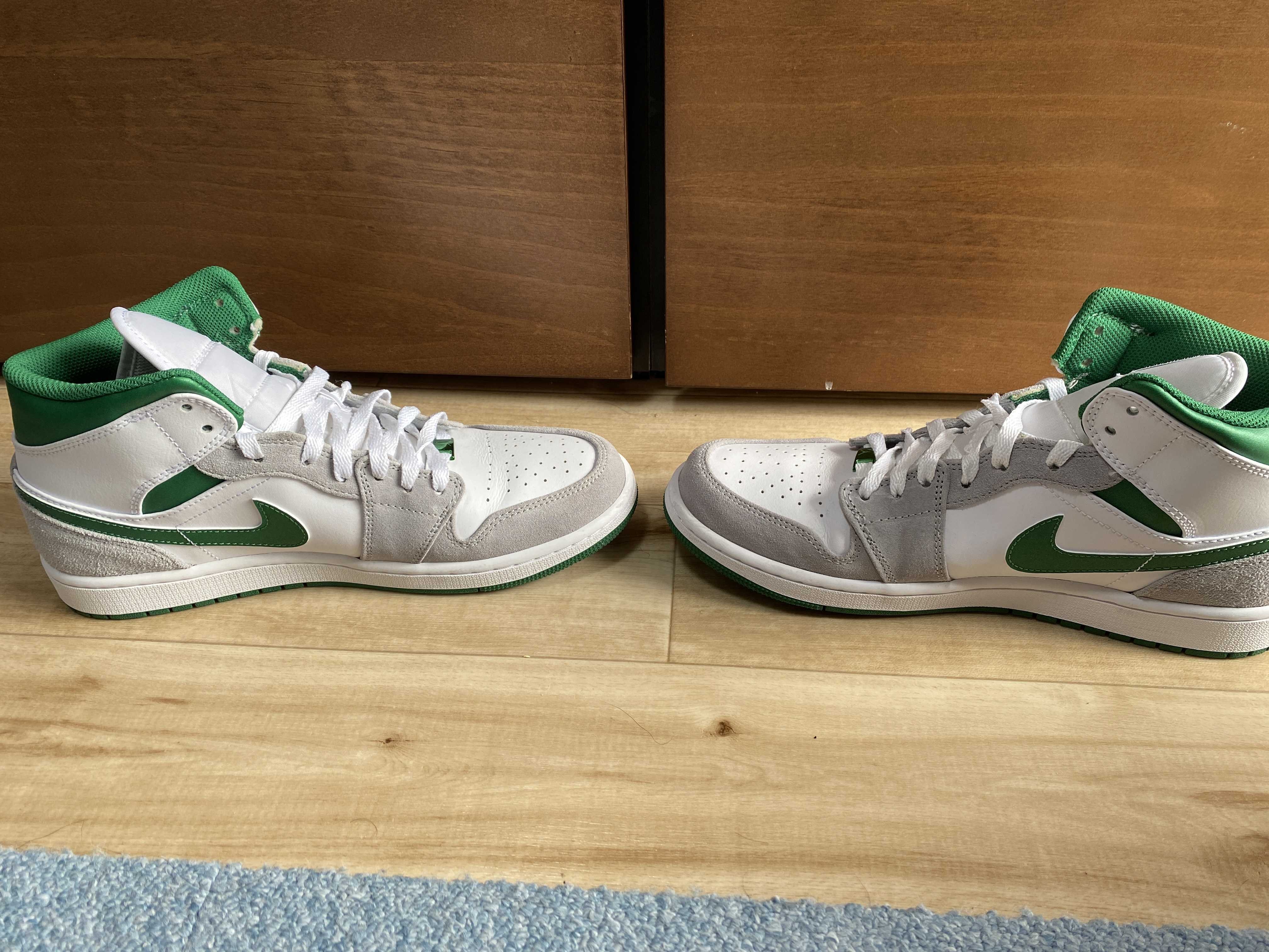 Nike Air Jordan 1 Mid "Green Grey White"