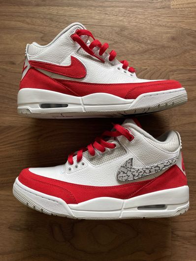 Nike Air Jordan 3 Retro "Tinker White/University Red"