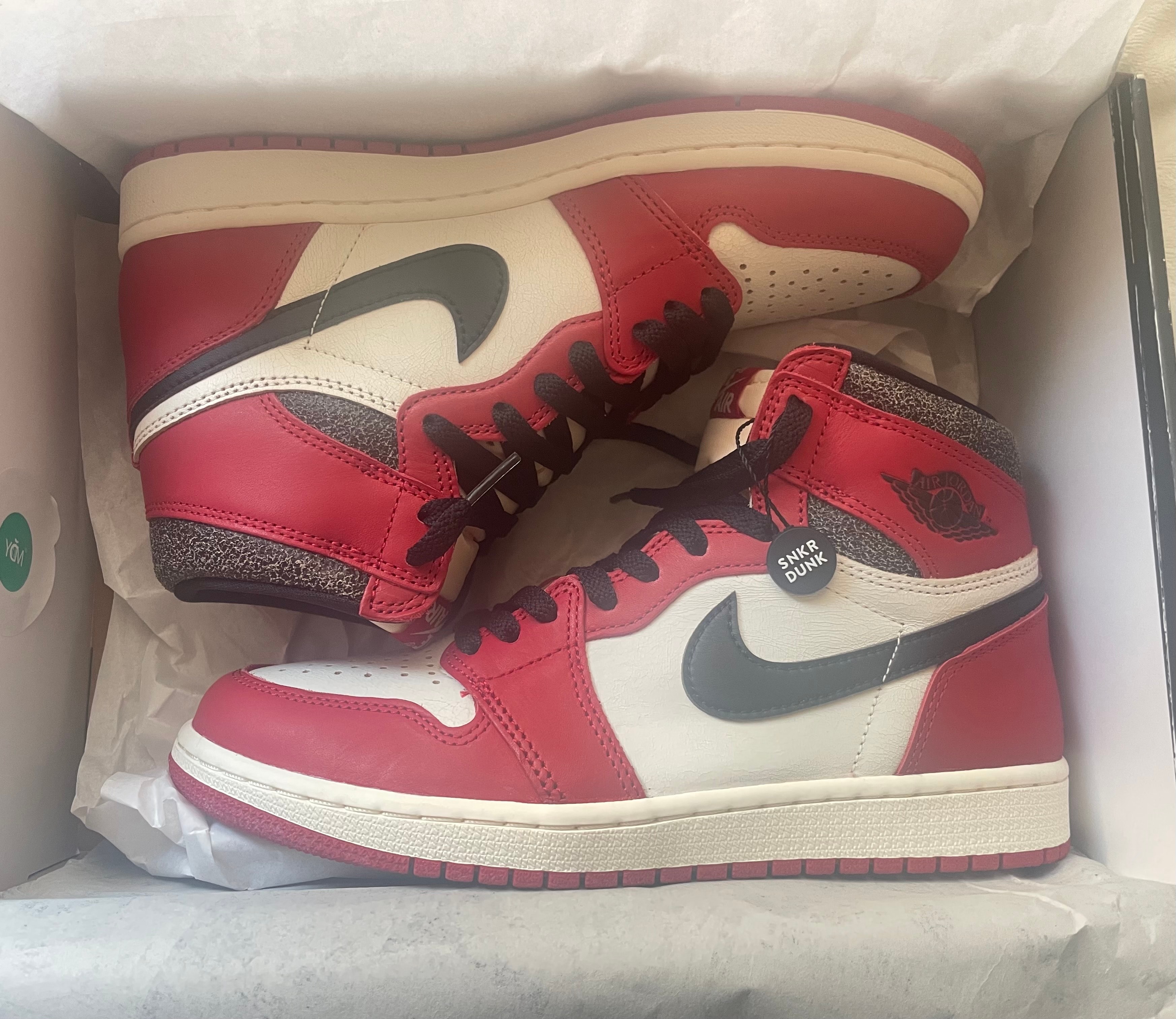 Nike Air Jordan 1 High OG "Lost & Found/Chicago"