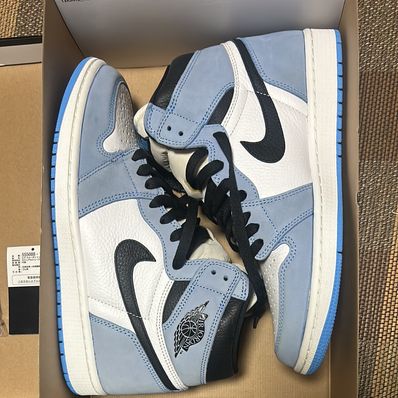 Nike Air Jordan 1 High OG "University Blue"