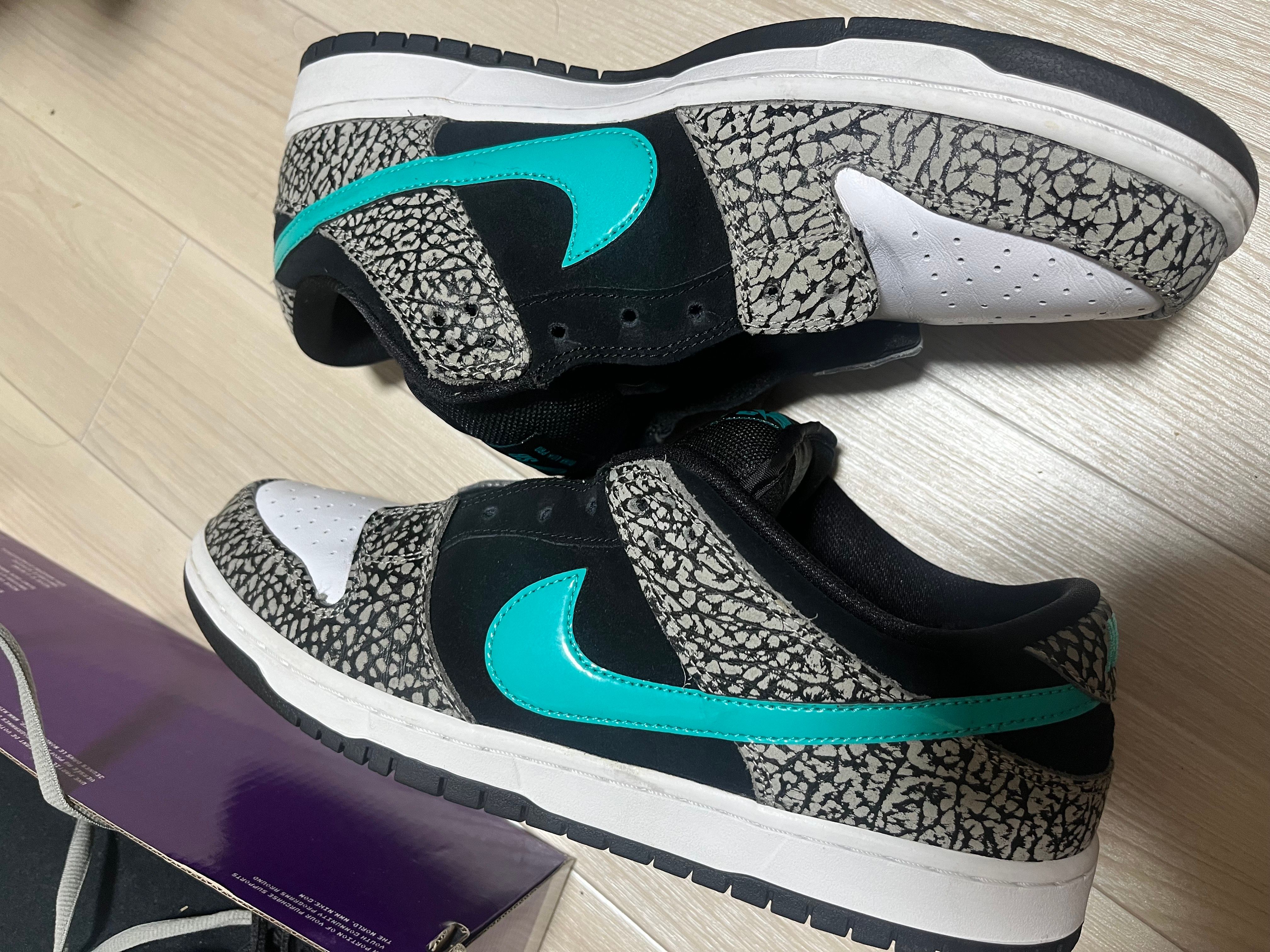 Nike SB Dunk Low "Elephant/Safari"