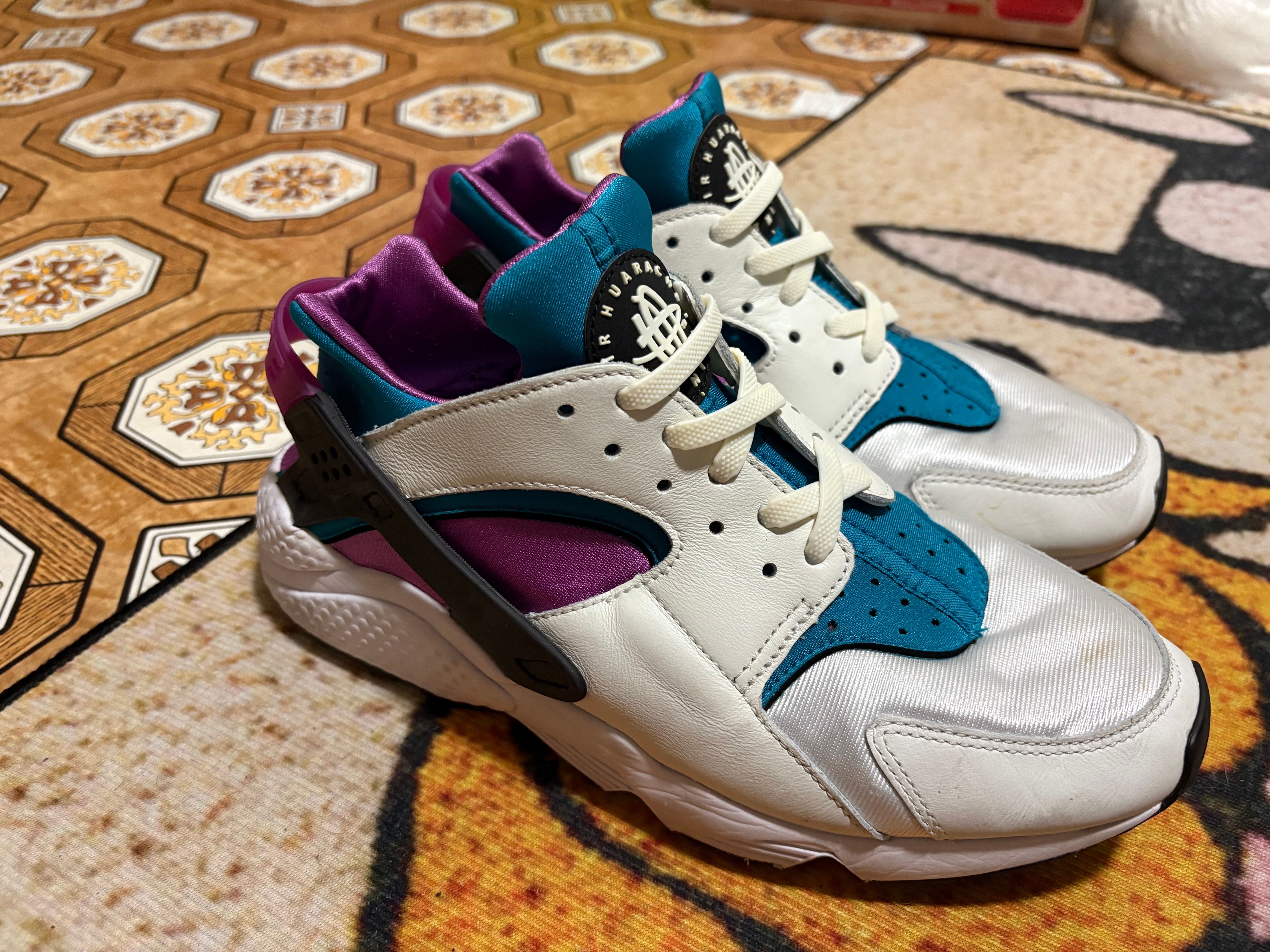NIKE AIR HUARACHE OG "DEEP MAGENTA"