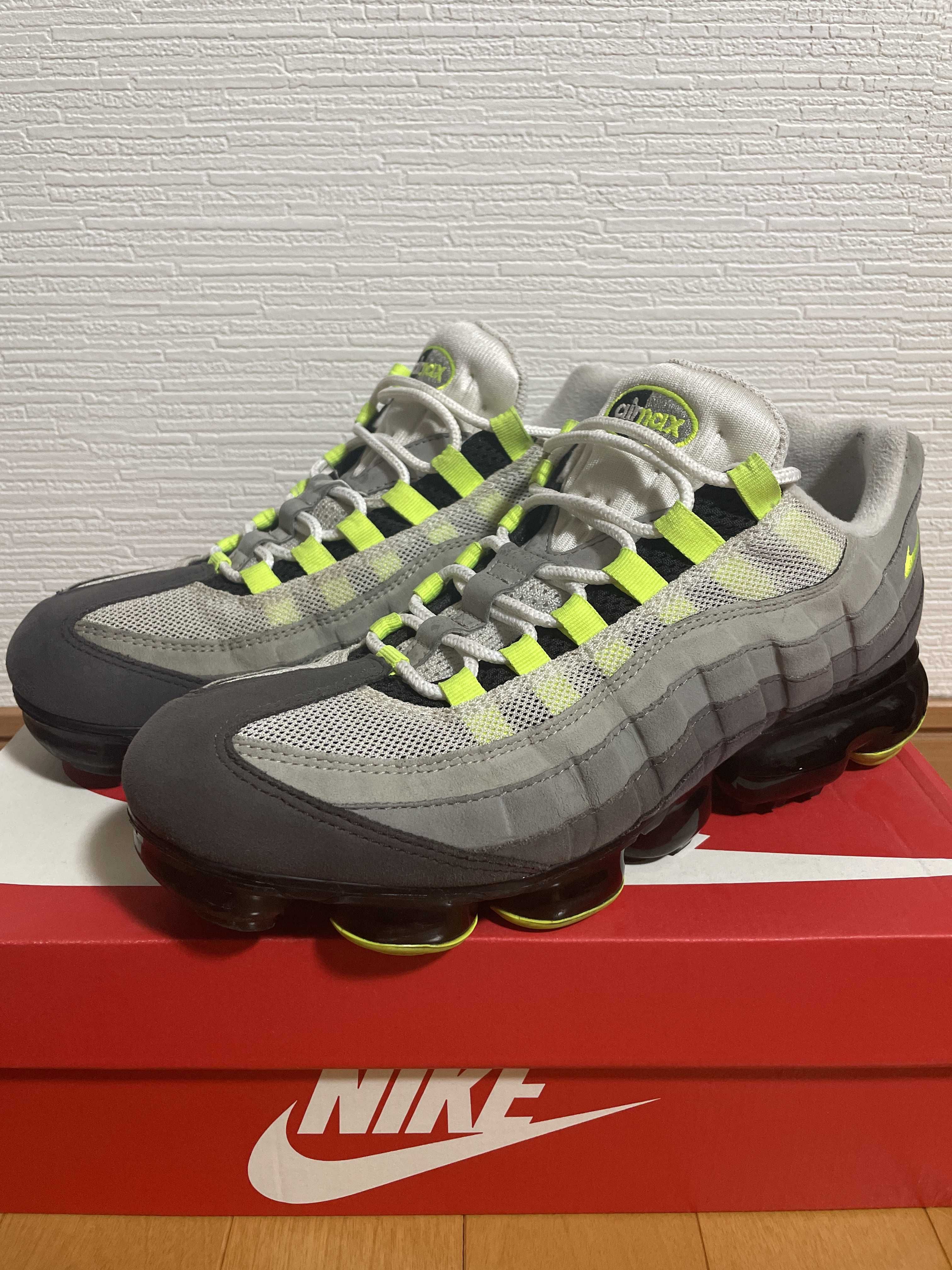 Nike Air Vapormax 95 "Neon"