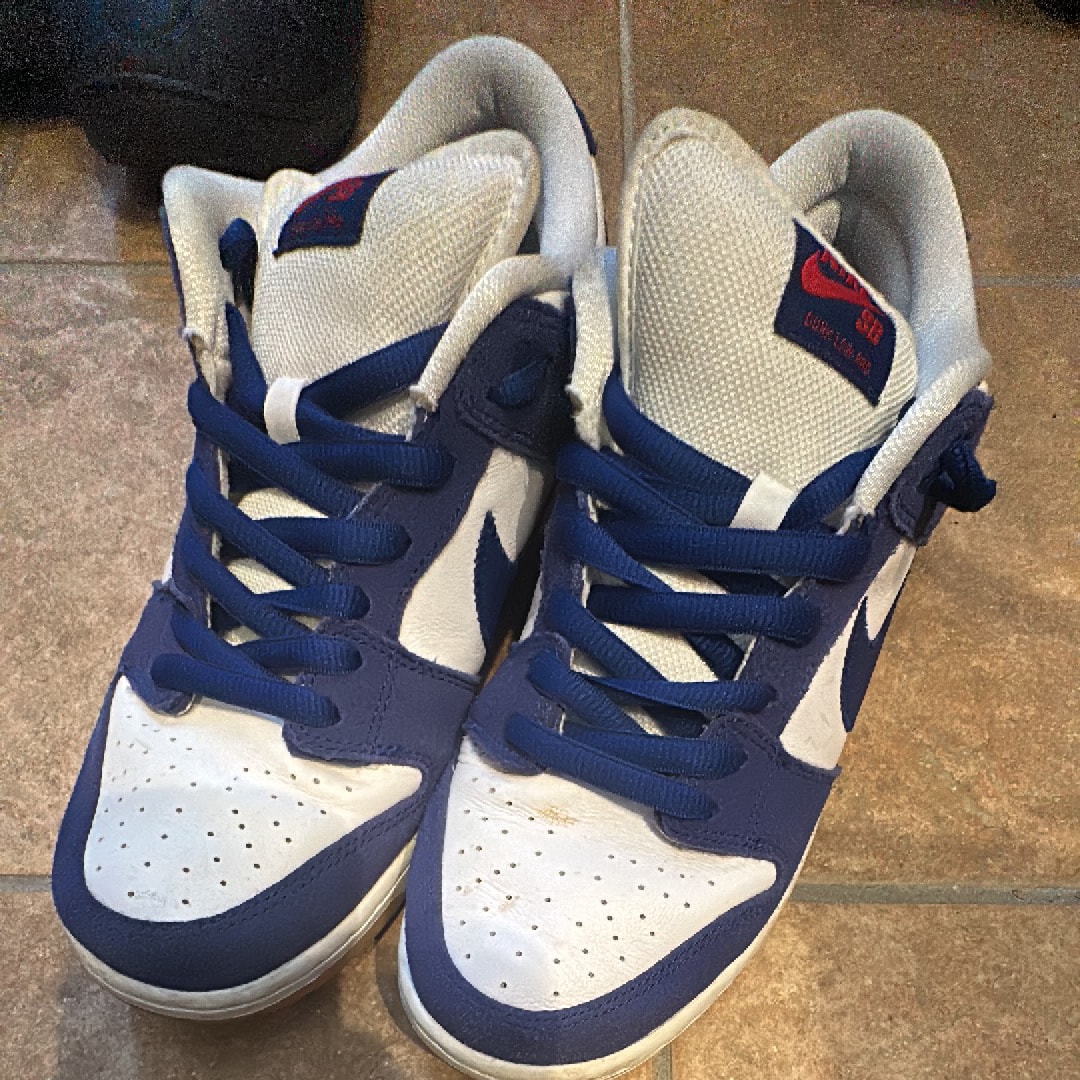 Nike SB Dunk Low "Los Angeles Dodgers/Deep Royal Blue"