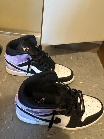 Nike Air Jordan 1 Mid SE "Tie Dye"