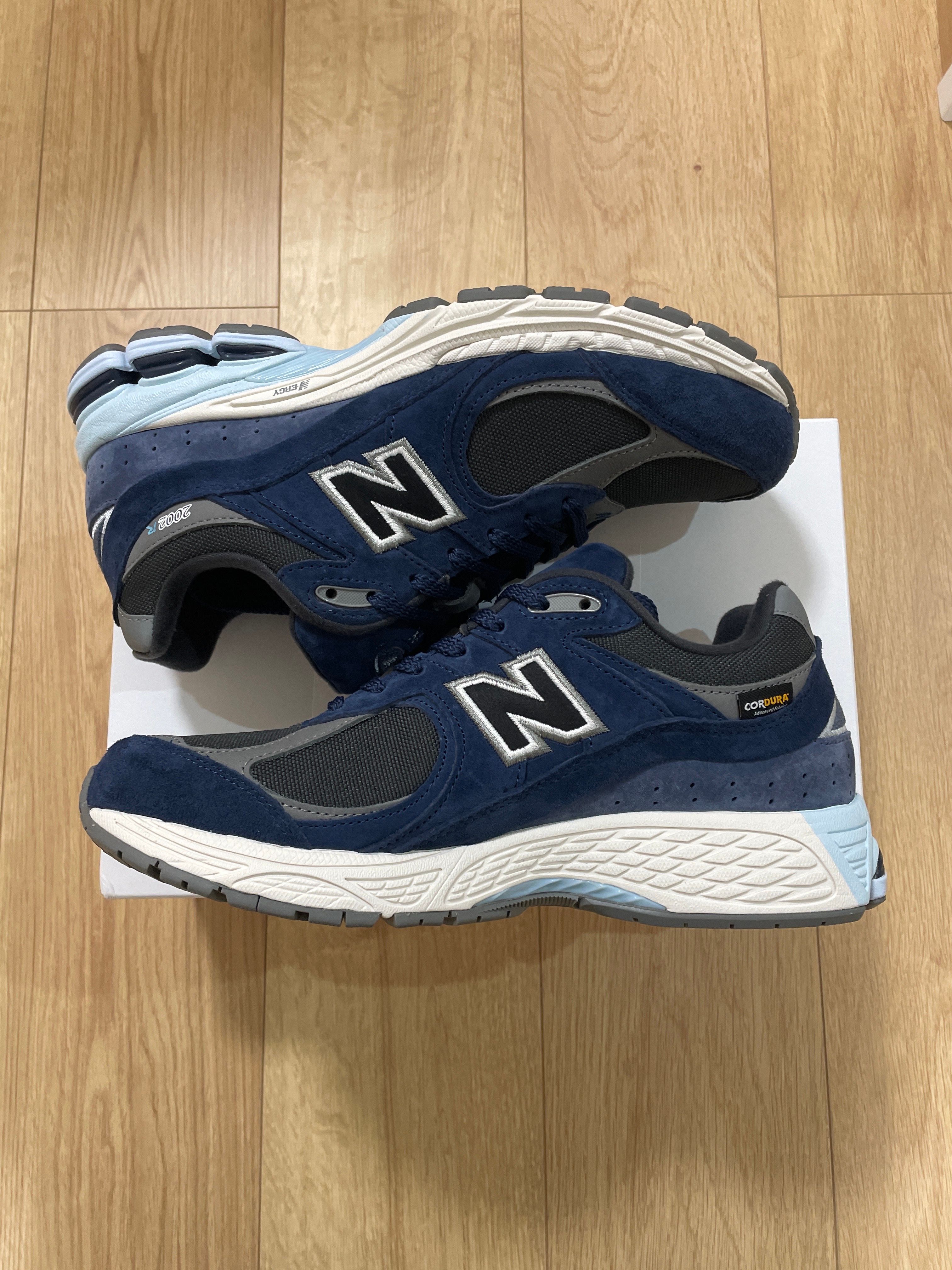 New Balance 2002R "Navy" (Safari Exclusive)