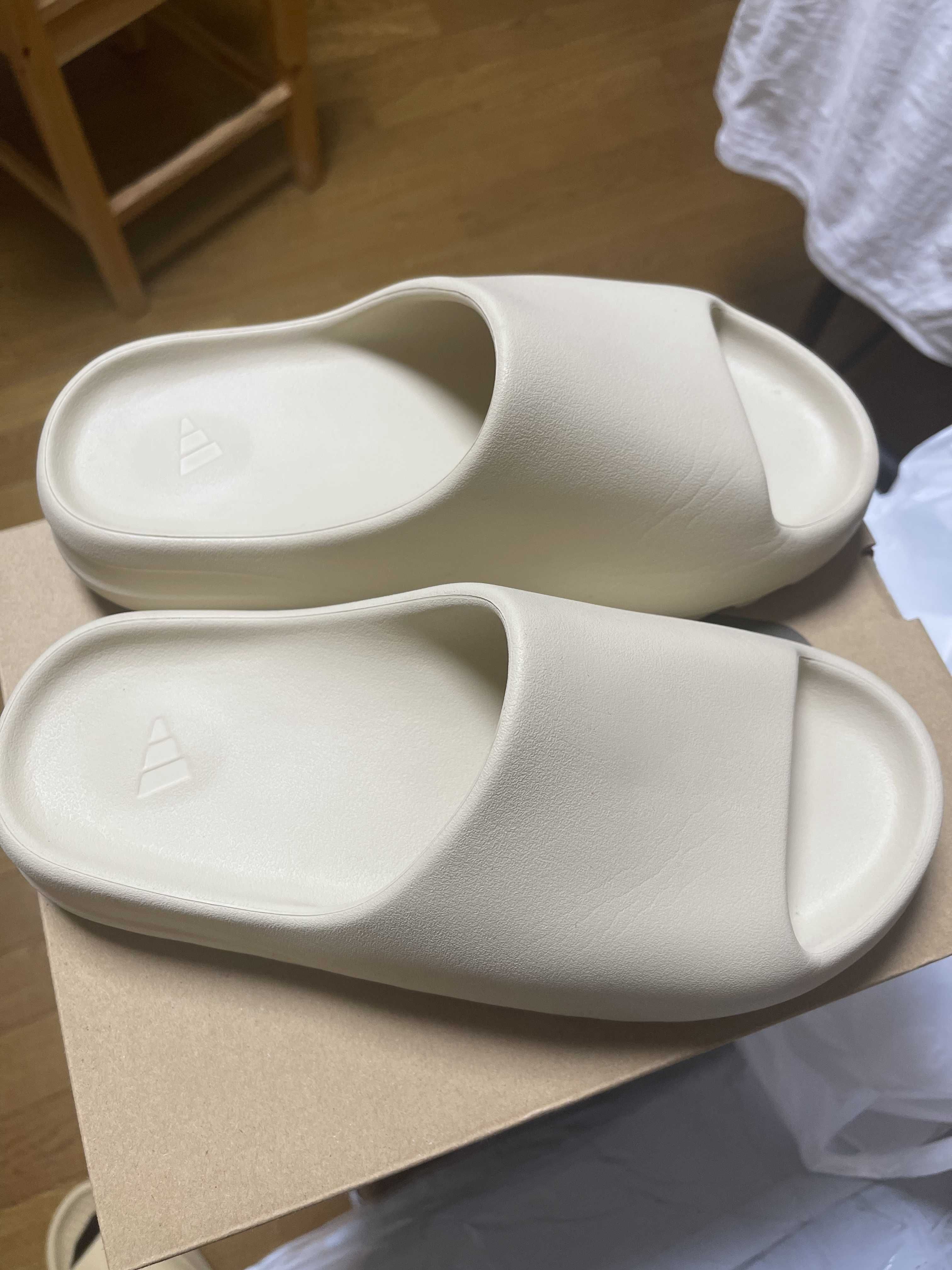 adidas YEEZY Slide "Bone" (FZ5897)