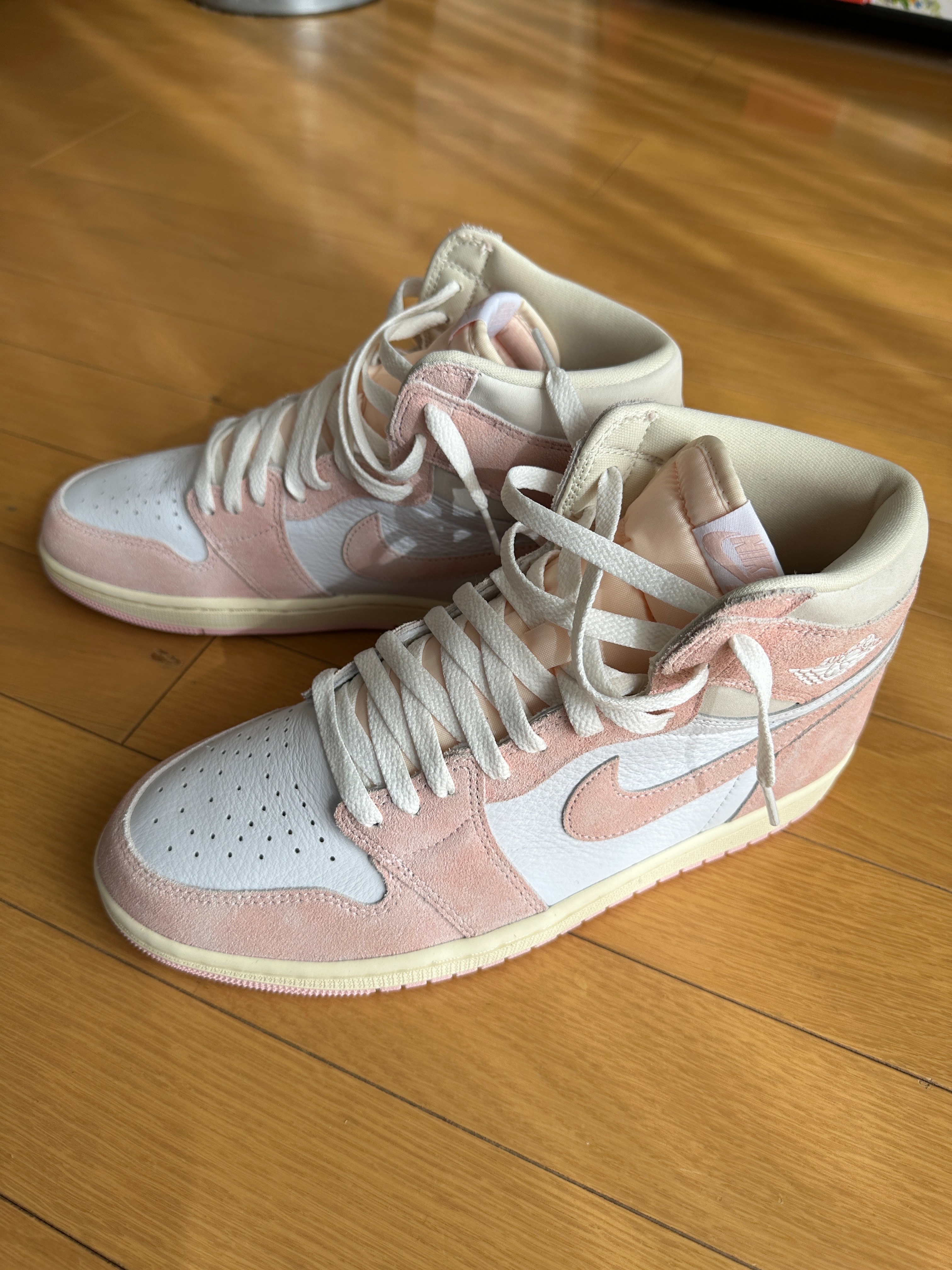 ナイキ ウィメンズ エアジョーダン1 レトロ ハイ OG 