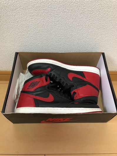 Nike Air Jordan 1 Retro High OG "Bred/Banned" (2016)