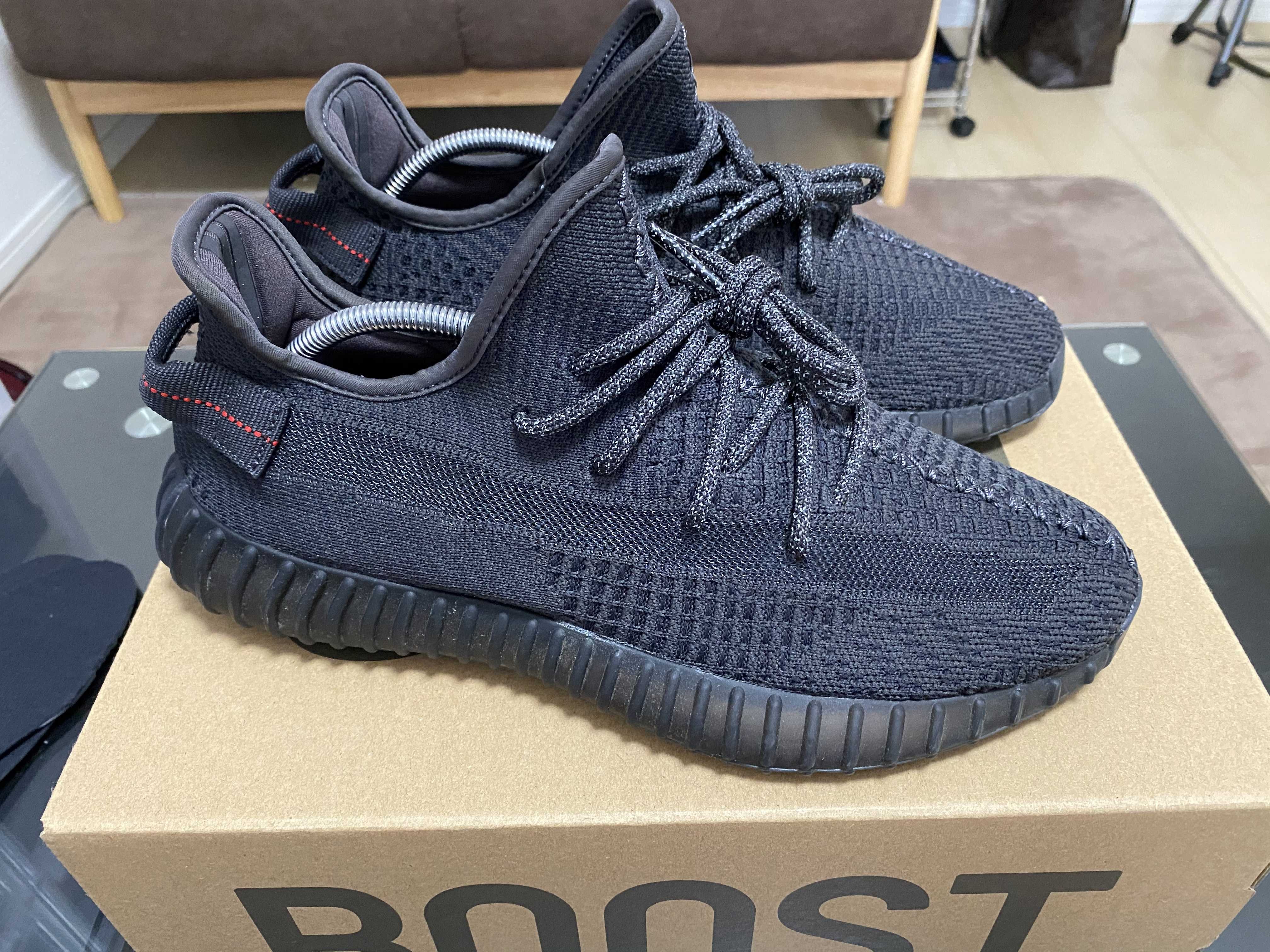 adidas YEEZY Boost 350 V2 "Black"