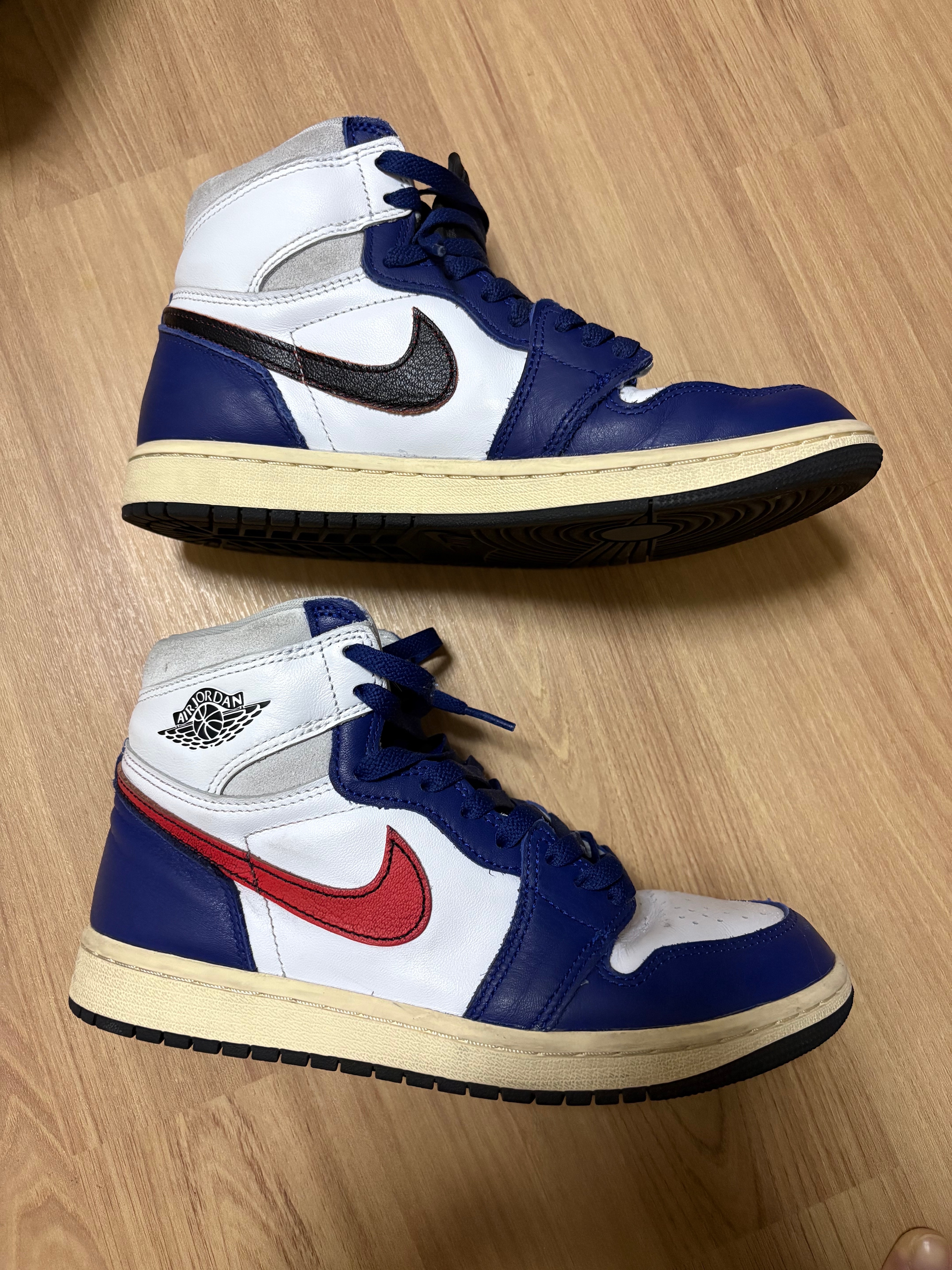 Nike Air Jordan 1 High OG Rare Air "Deep Royal Blue"
