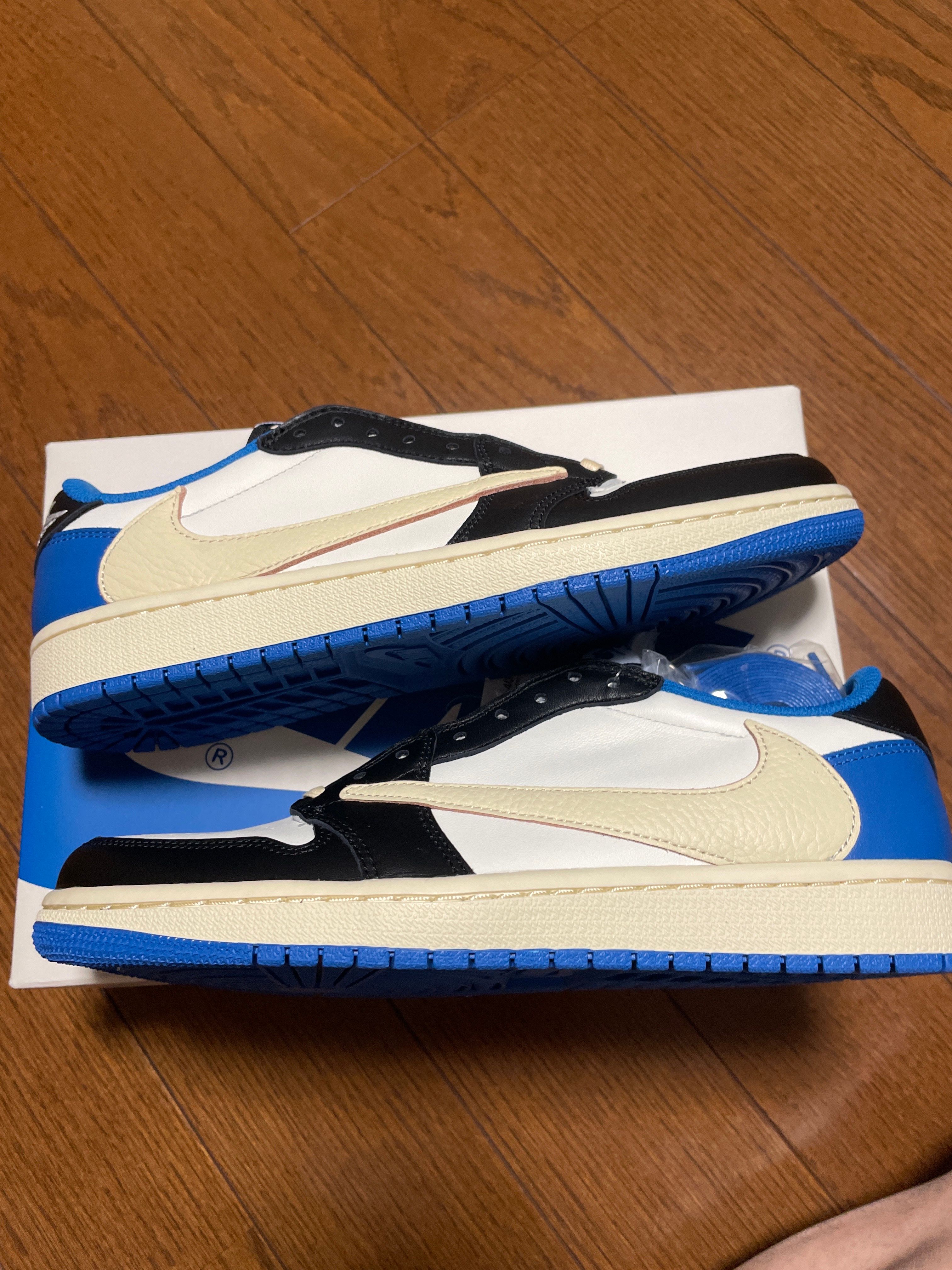 Travis Scott × fragment design × Nike Air Jordan 1 Low OG SP "Military Blue"