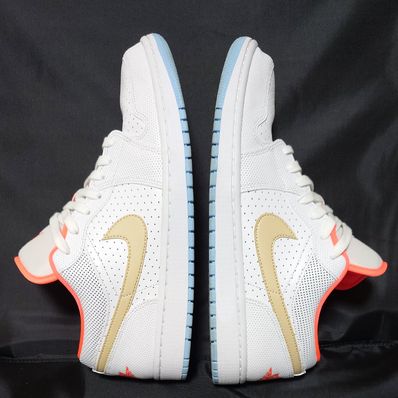 Nike Women's Air Jordan 1 Low SE "Flash Crimson"