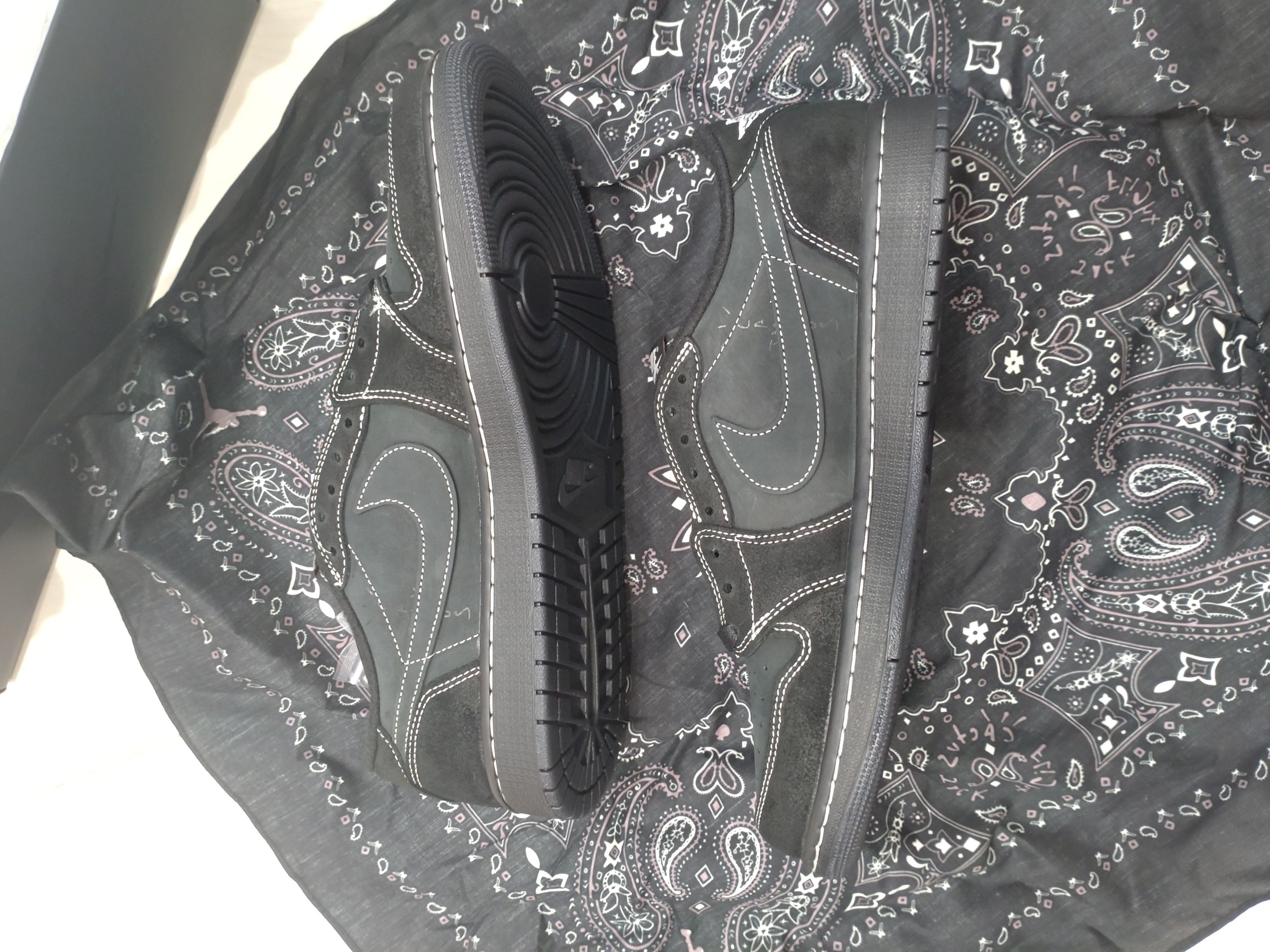 Travis Scott × Nike Air Jordan 1 Low OG SP "Black Phantom"