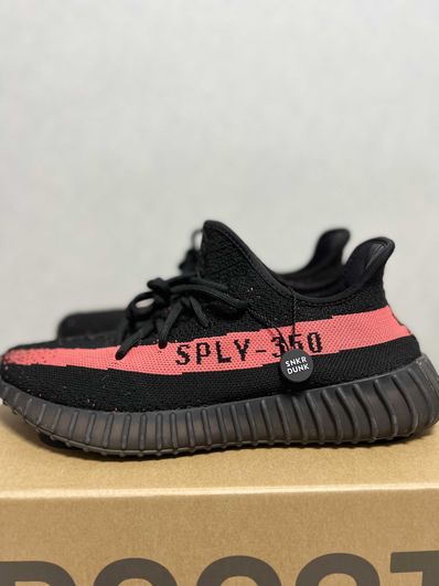 adidas YEEZY Boost 350 V2 "Core Black/Red"