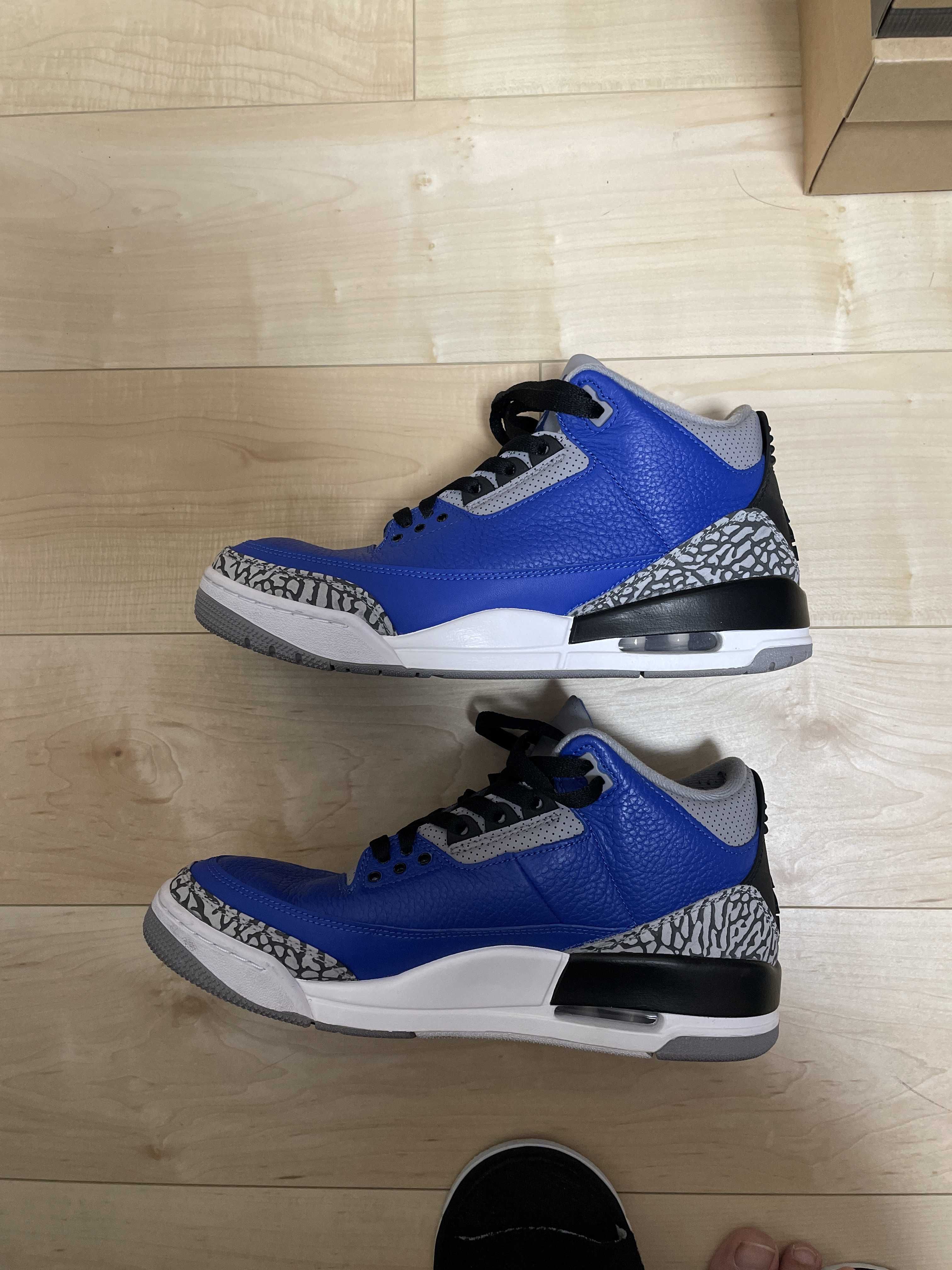 Nike Air Jordan 3 "Varsity Royal"