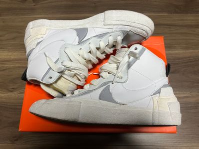 sacai × NIKE BLAZER MID "WHITE/WOLF GREY"