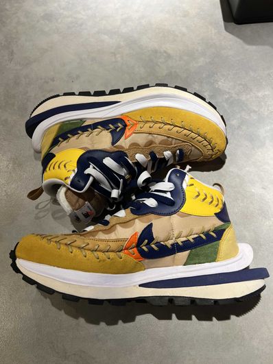 Jean-Paul Gaultier × sacai × Nike VaporWaffle "Sesame/Multi Color"