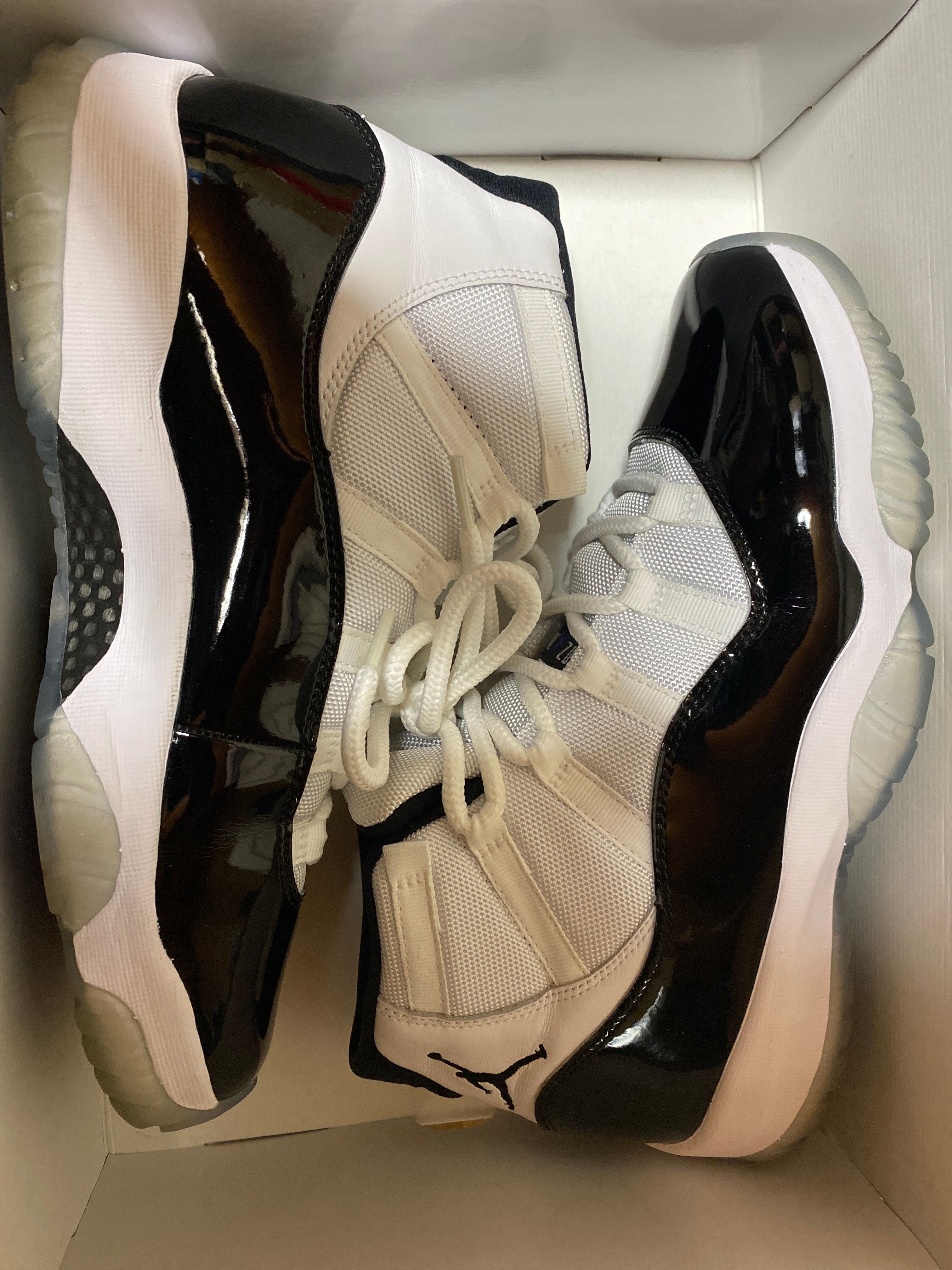 Nike Air Jordan 11 Retro "Concord" (2018)