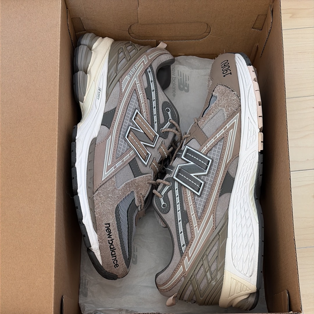 INVINCIBLE × N.HOOLYWOOD × New Balance 1906U "Gray Titan"