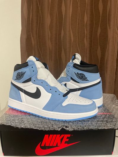 Nike Air Jordan 1 High OG "University Blue"