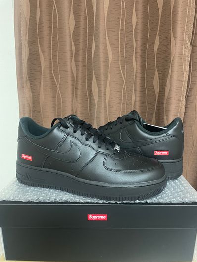Supreme Nike Air Force 1 Low