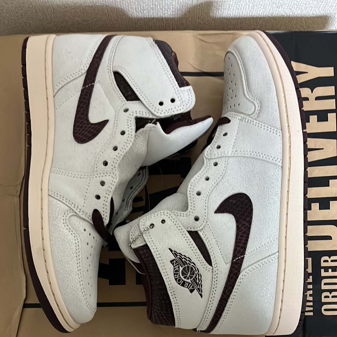 A Ma Maniere × Nike Air Jordan 1 Retro High OG "Sail and Burgundy"